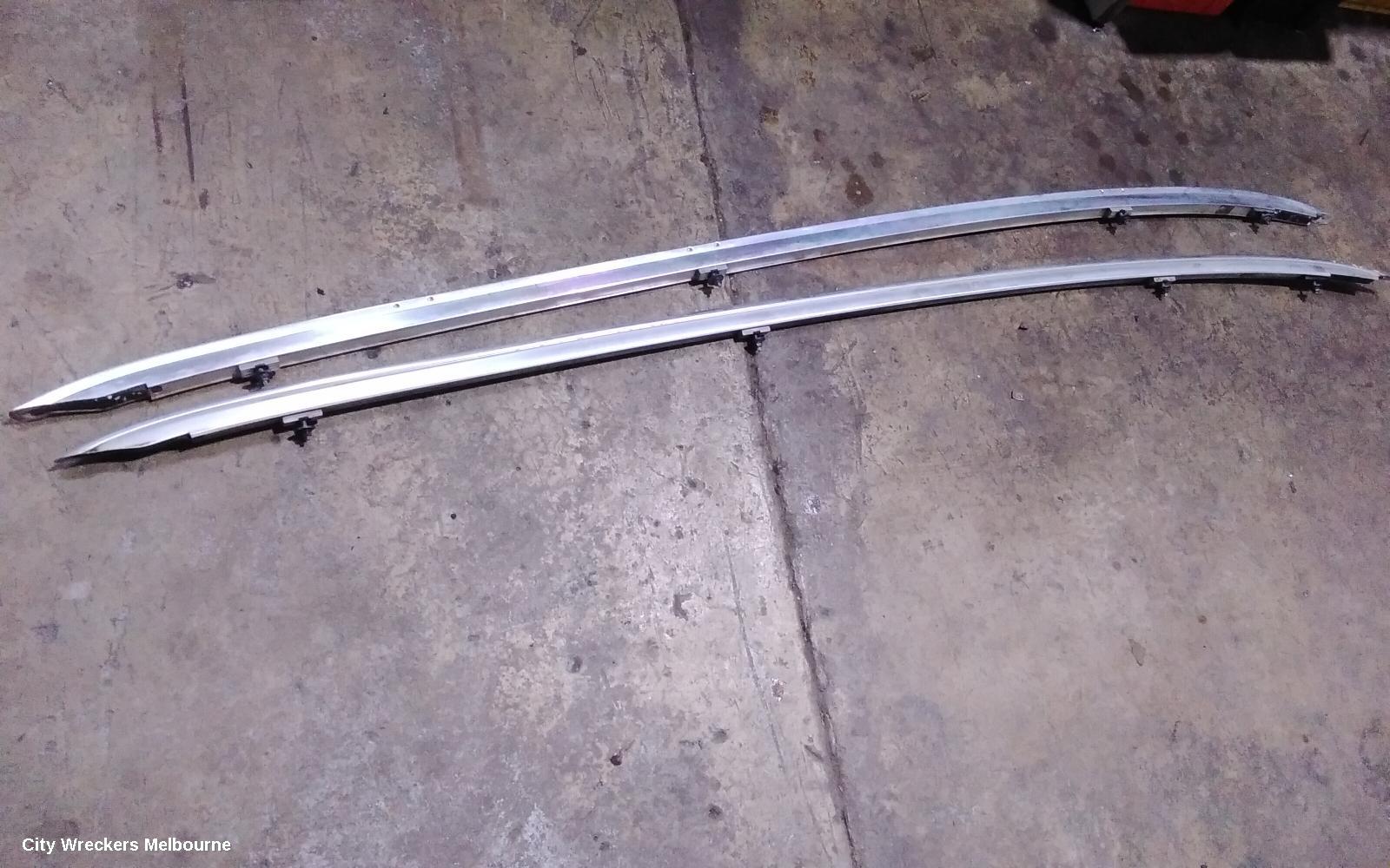 OPEL ASTRA ROOF RAIL