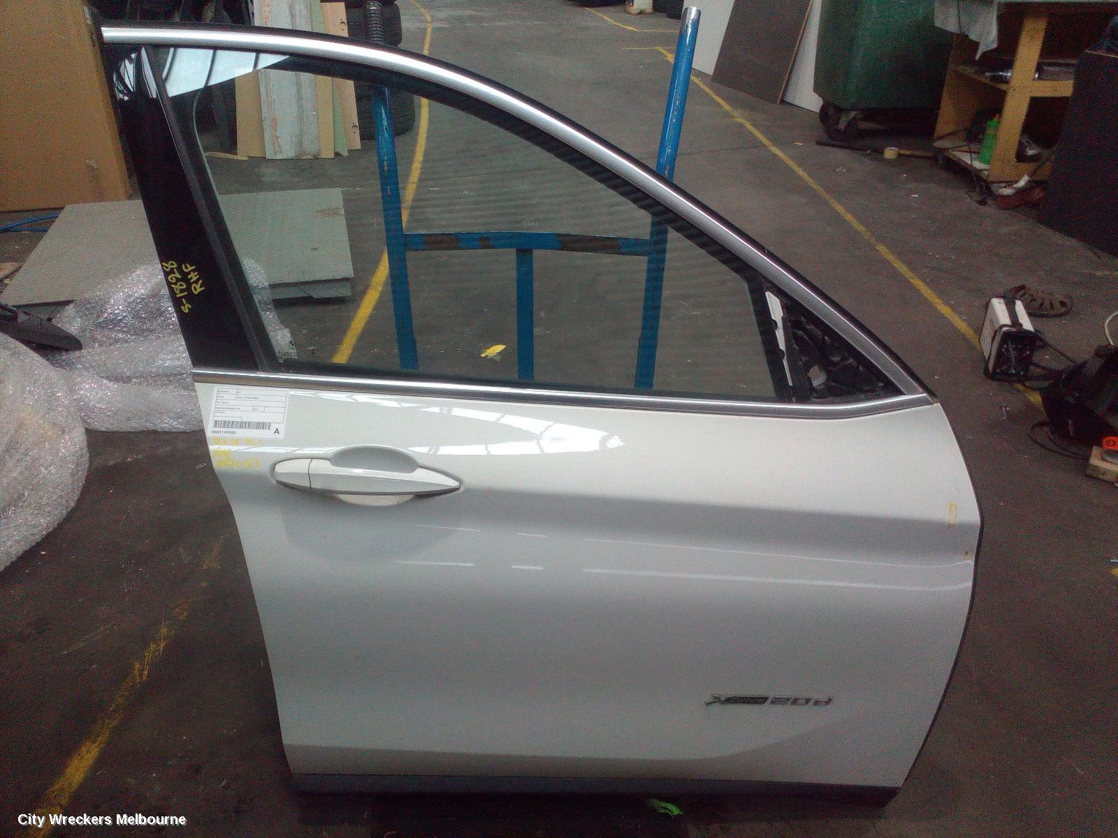 BMW X1 RIGHT FRONT DOOR, F48, 08/2015 ONWARDS