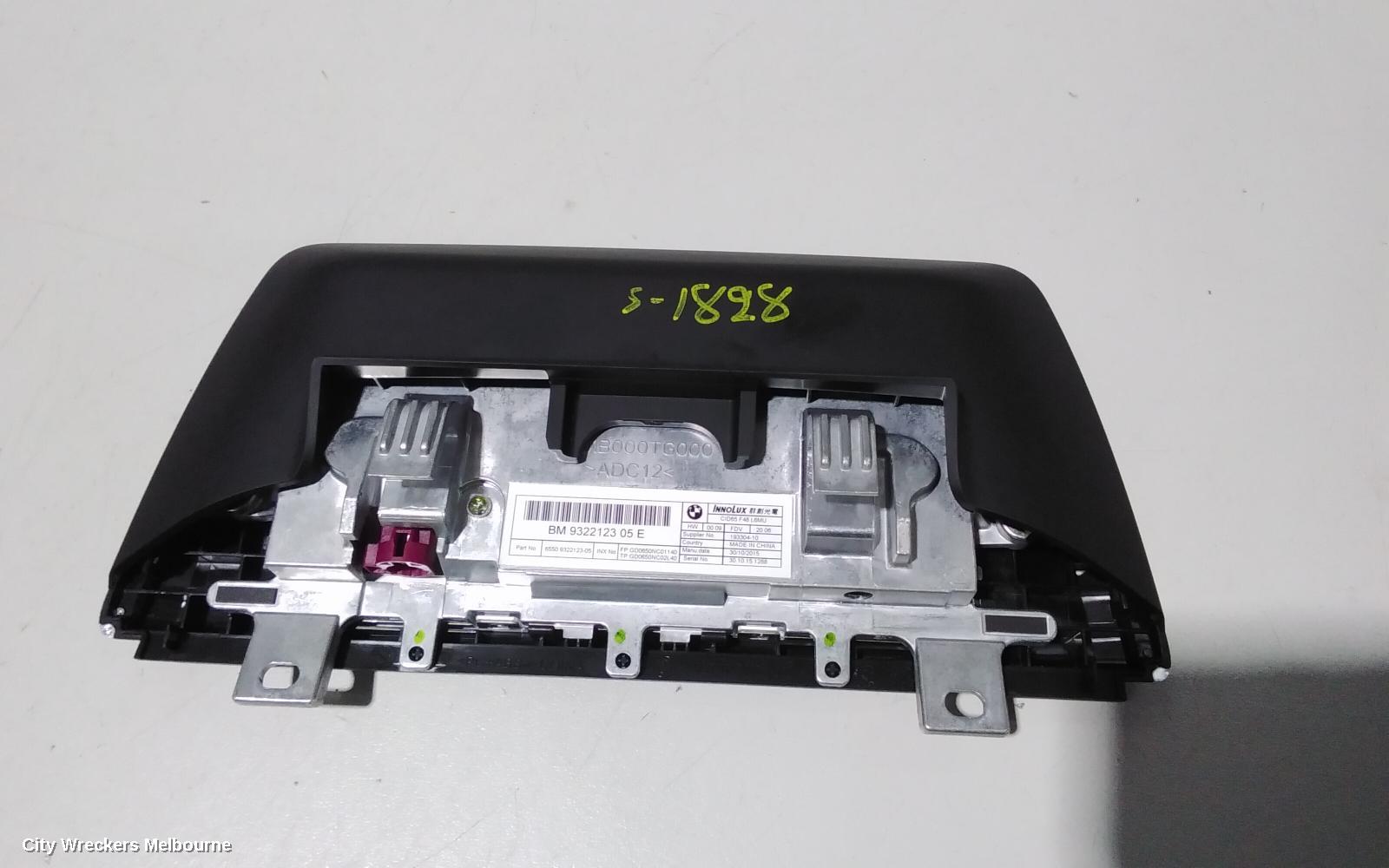BMW X1 RADIO/CD/DVD/SAT/TV, HEAD UNIT, BASIC NAVIGATION W/ DAB, F48, 08/2015 - 07/2017