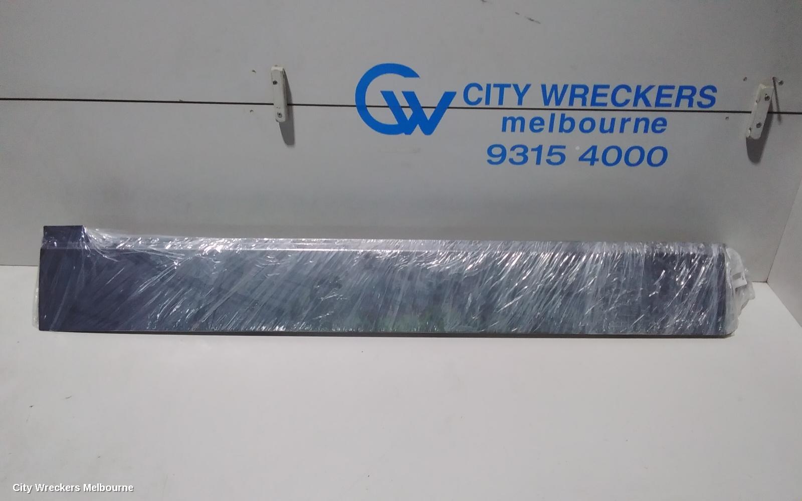 VOLKSWAGEN TRANSPORTER, T5 MY10 03/2010 - 06/2015, RAIL SLIDING DOOR 7H1843 795H: 80270