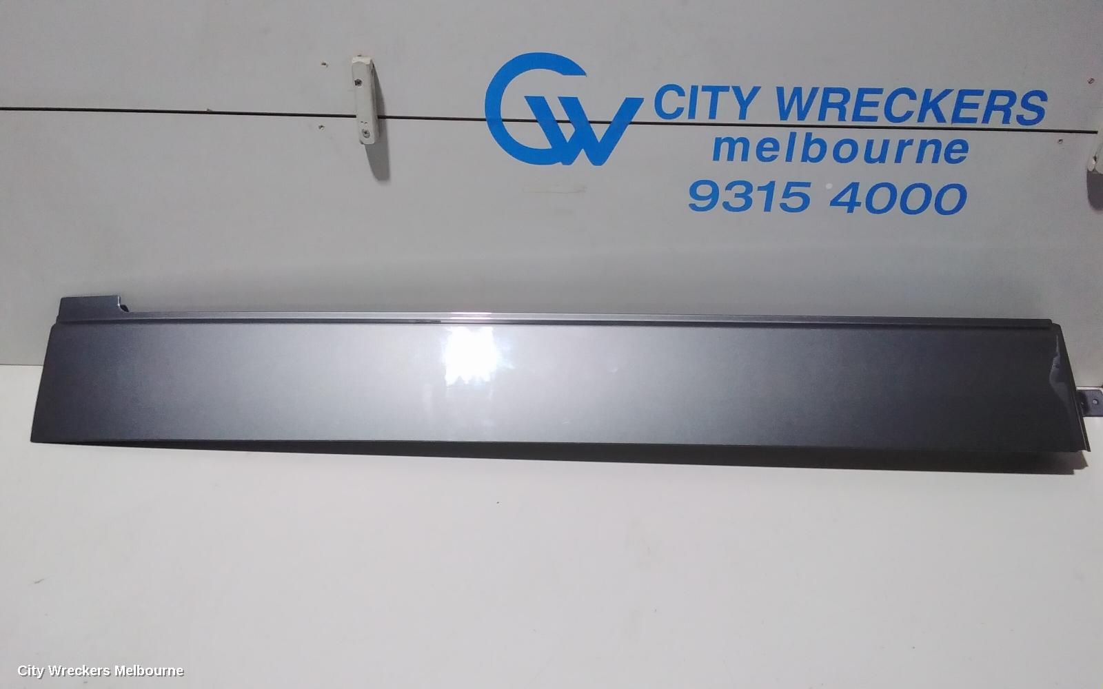 VOLKSWAGEN TRANSPORTER, T5 MY10 03/2010 - 06/2015, RAIL SLIDING DOOR 7H1843 795H: 80270