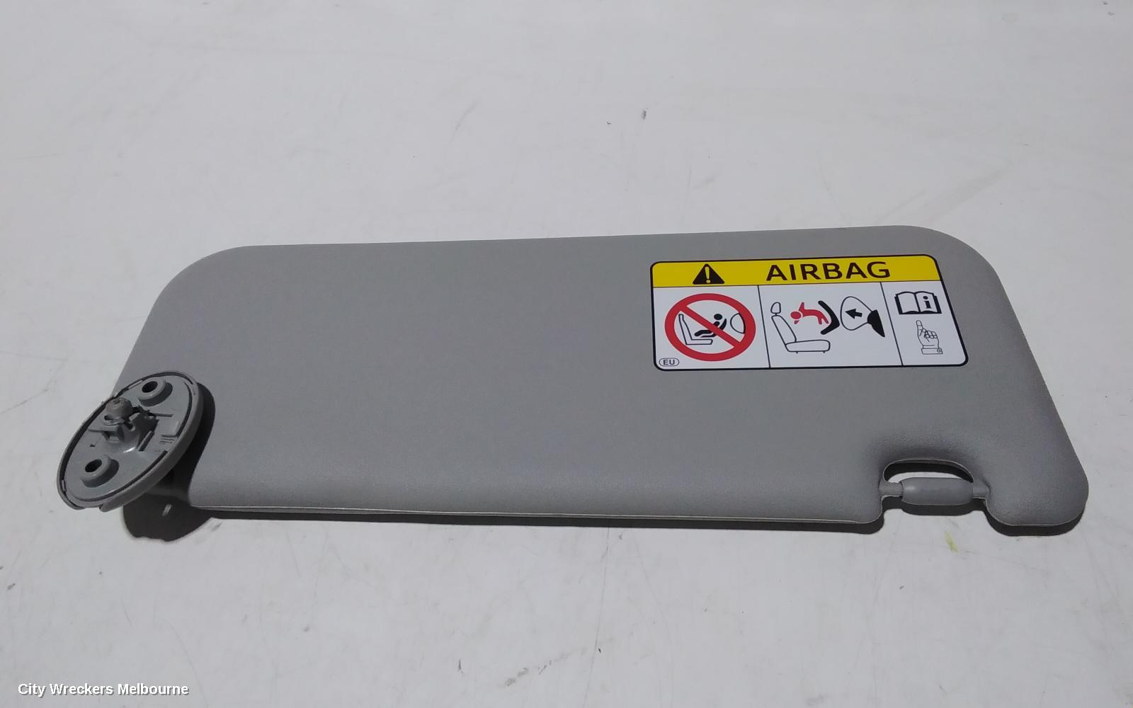 TOYOTA HILUX SUNVISOR, LH SIDE, 09/2015 ONWARDS