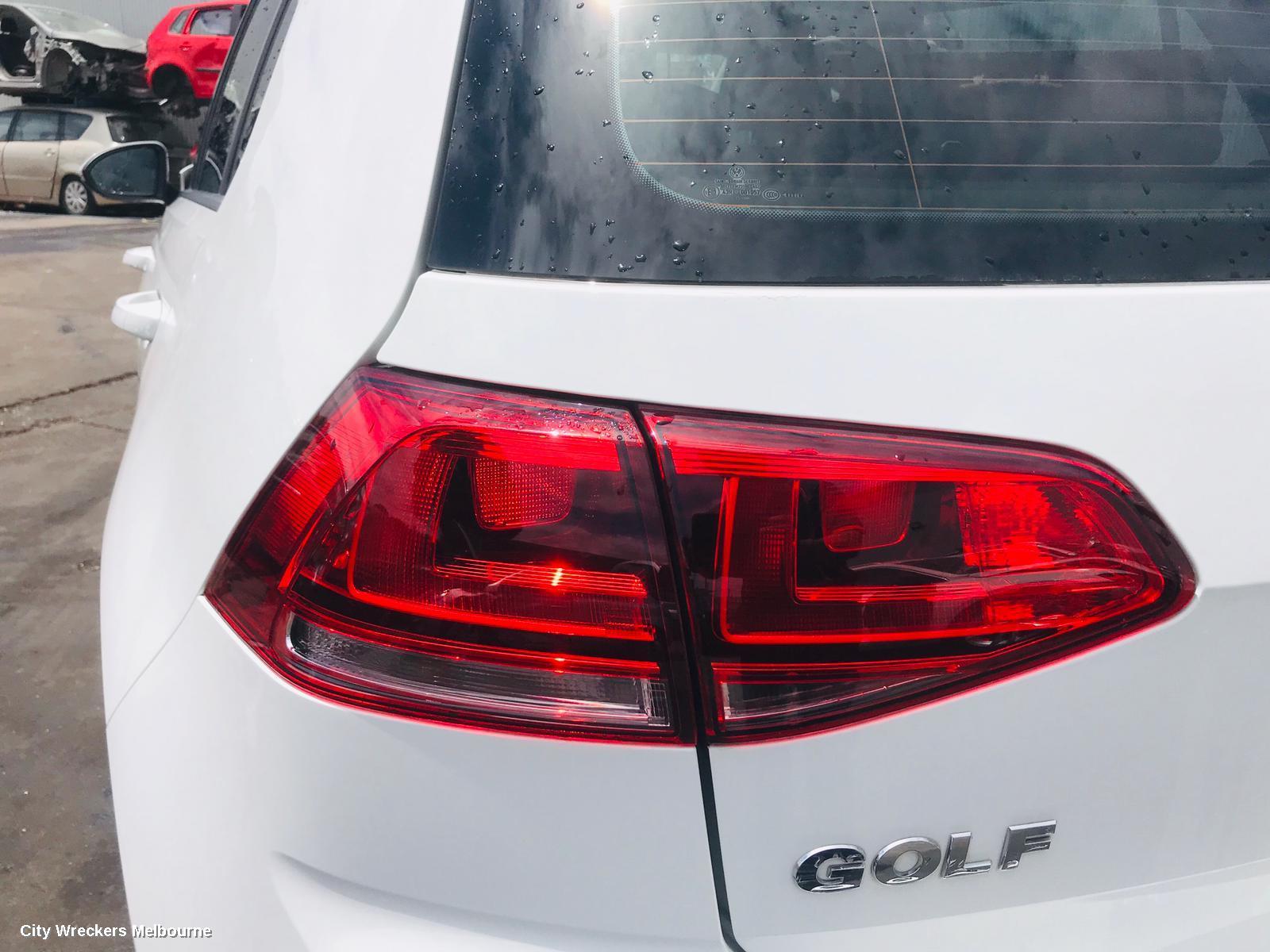VOLKSWAGEN GOLF RIGHT TAILLIGHT, GEN 7, HATCH, STANDARD, TRENDLINE/COMFORTLINE, NON LED TYPE, NON TINTED TYPE, 03/2013 - 03/2017