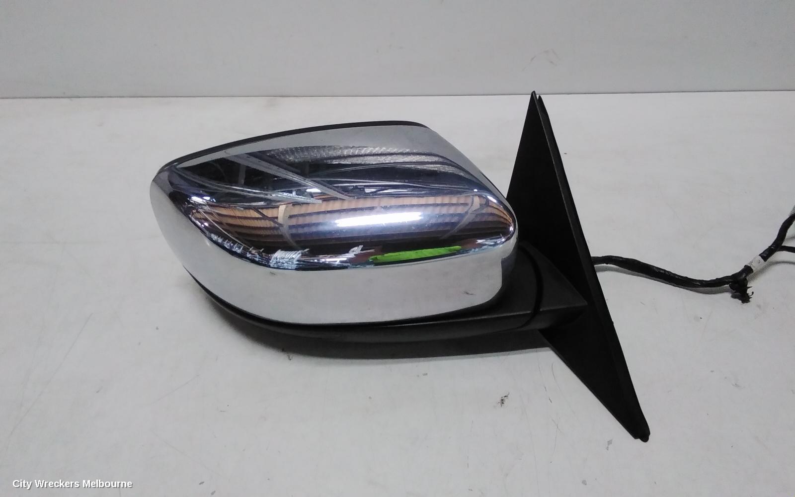 CHRYSLER 300C RIGHT DOOR MIRROR, LX, CHROME, NON BLIND SPOT TYPE, 12/2011 - 12/2021