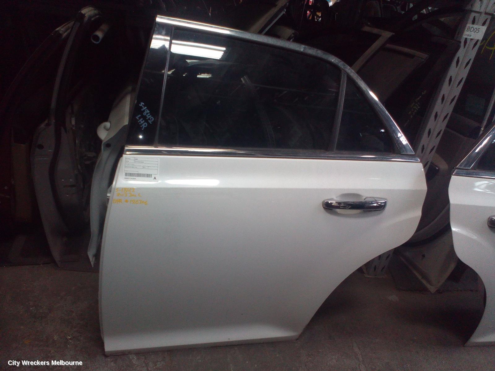 CHRYSLER 300C LEFT REAR DOOR/SLIDING, LX2, 07/2012 - 12/2021