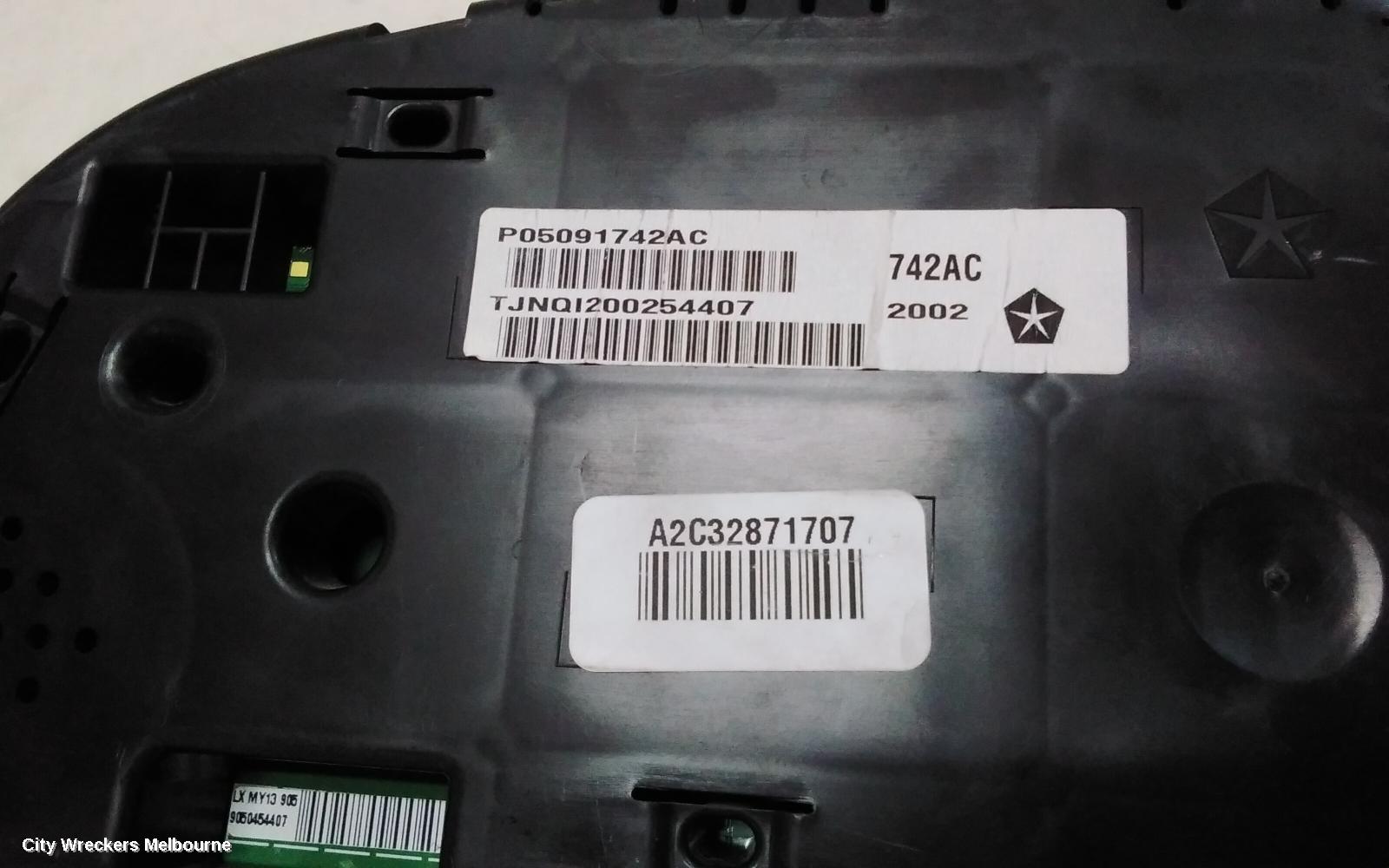 CHRYSLER 300C INSTRUMENT CLUSTER, PETROL, 3.6, LX2, 07/2012 - 12/2014