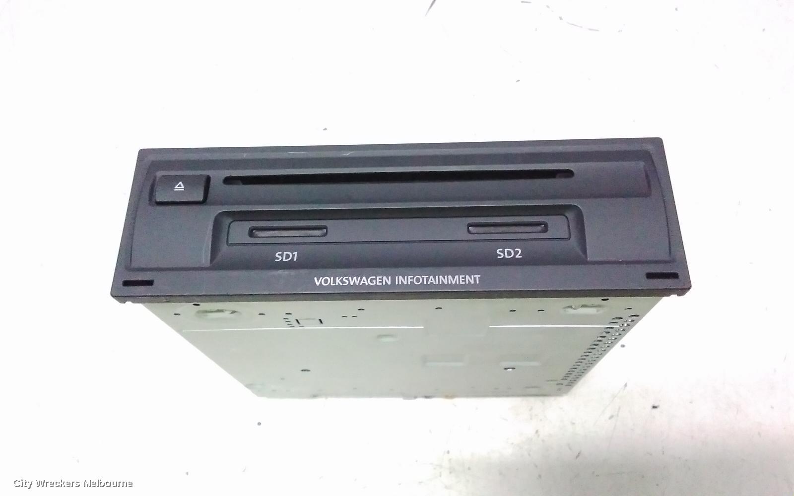 VOLKSWAGEN PASSAT RADIO/CD/DVD/SAT/TV, DISPLAY UNIT, 8IN, DISCOVER PRO AUDIO, SAT NAV TYPE, B8/MK7, 06/2015 - 10/2019