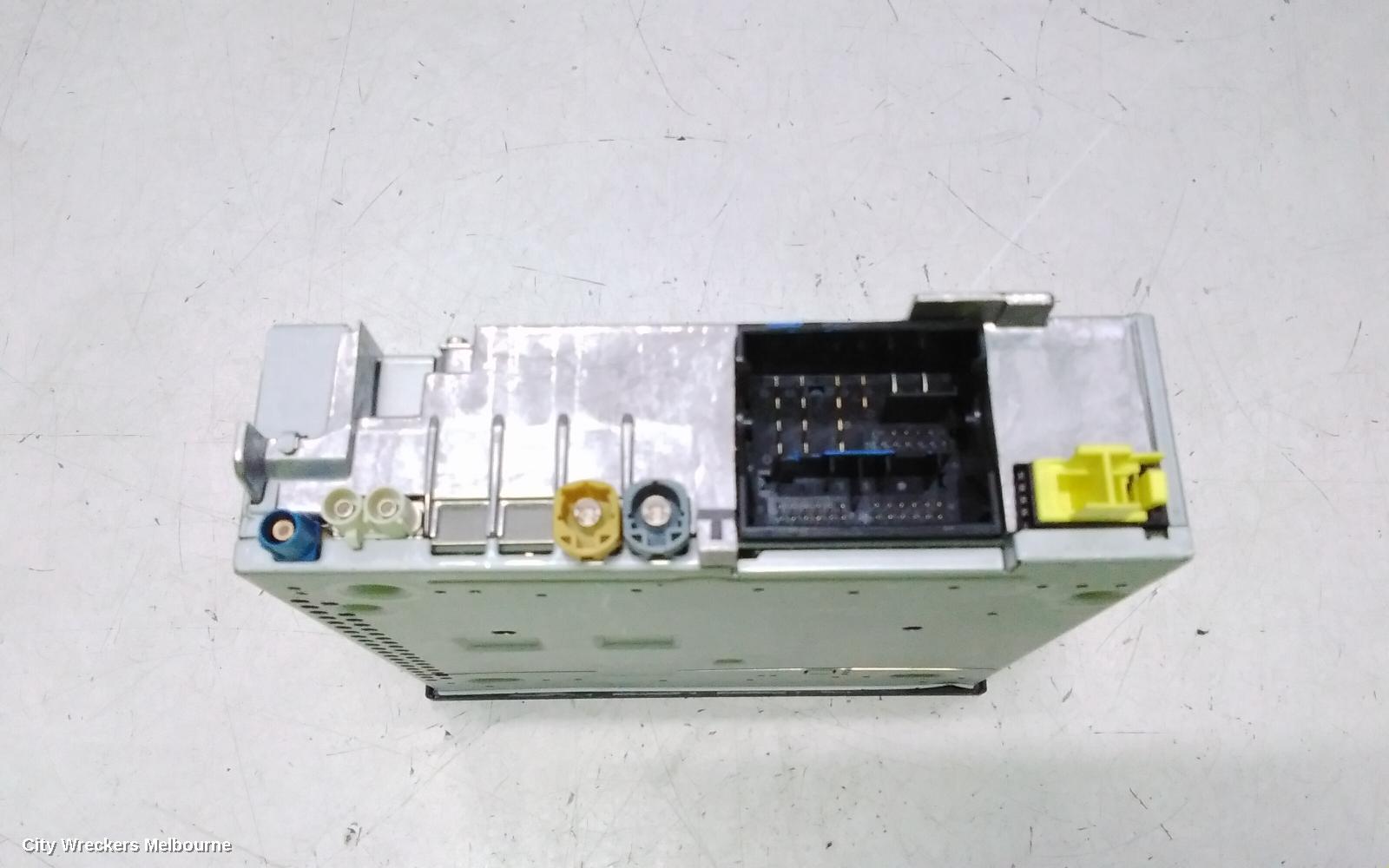 VOLKSWAGEN PASSAT RADIO/CD/DVD/SAT/TV, DISPLAY UNIT, 8IN, DISCOVER PRO AUDIO, SAT NAV TYPE, B8/MK7, 06/2015 - 10/2019
