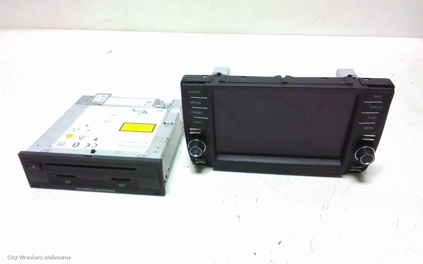 VOLKSWAGEN PASSAT RADIO/CD/DVD/SAT/TV, DISPLAY UNIT, 8IN, DISCOVER PRO AUDIO, SAT NAV TYPE, B8/MK7, 06/2015 - 10/2019