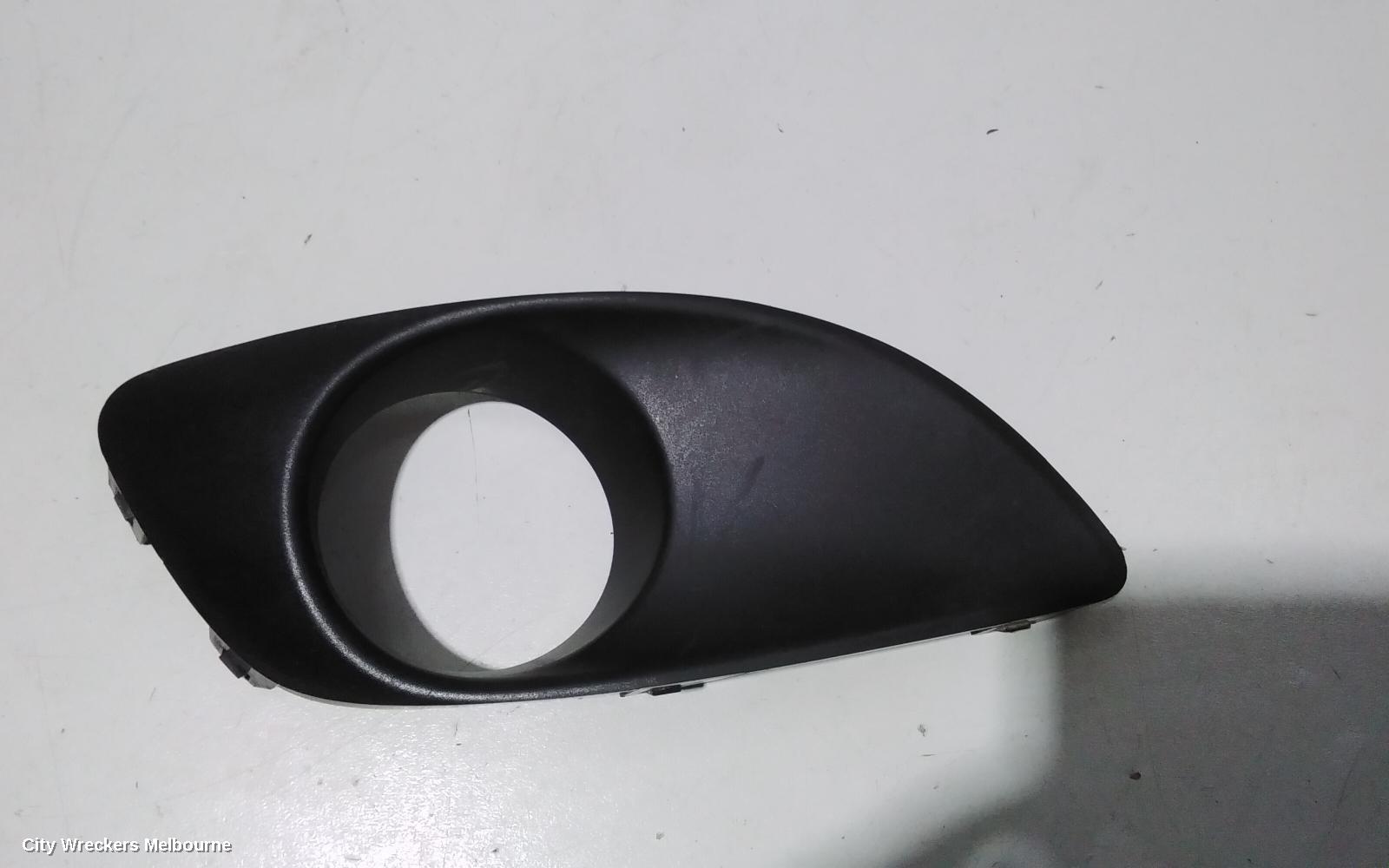 SUZUKI ALTO RIGHT INDICATOR/FOG/SIDE, BUMPER FOGLAMP, GF, 07/2009 - 12/2014