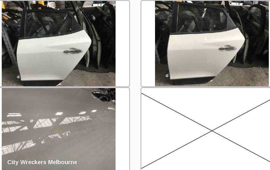 HYUNDAI IX35 LEFT REAR DOOR/SLIDING, LM SERIES, W/ MOULD TYPE, 11/2009 - 01/2016