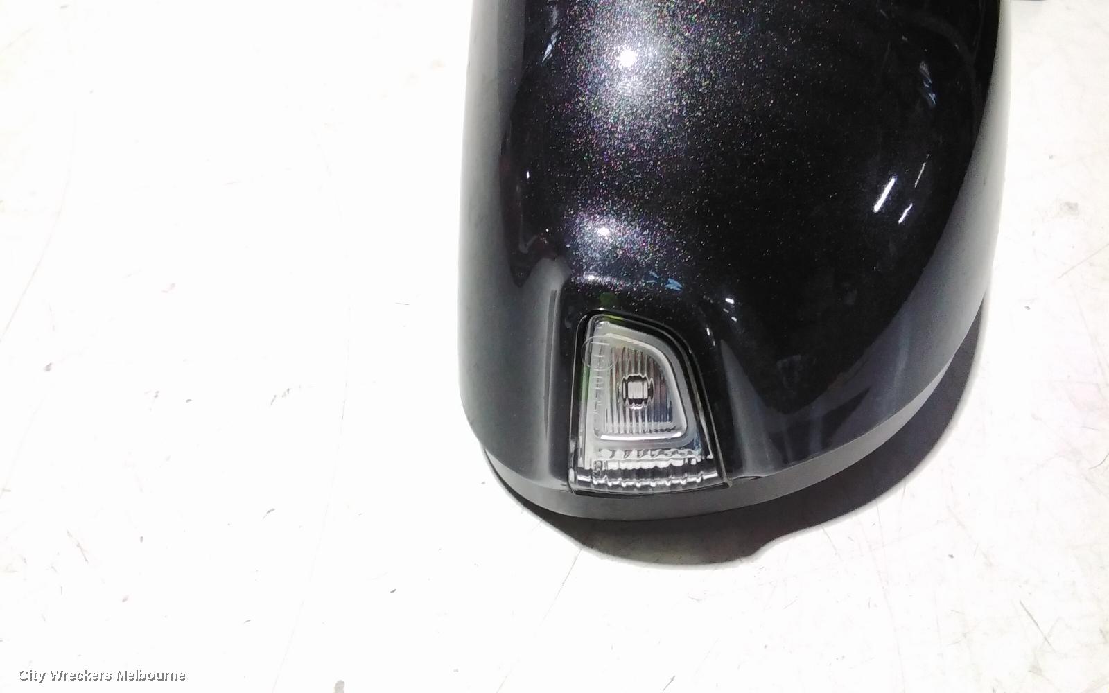 HYUNDAI KONA LEFT DOOR MIRROR, OS, HEATED, POWER FOLD, W/ BLIND SPOT TYPE, COLOUR CODED, 09/2017 - 07/2023