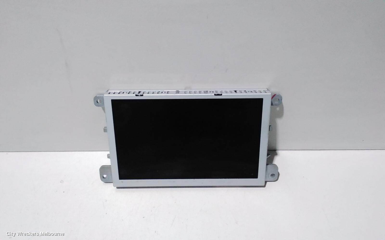 AUDI Q5 RADIO/CD/DVD/SAT/TV, DISPLAY UNIT, SAT NAV TYPE, 8R, 03/2009 - 01/2017