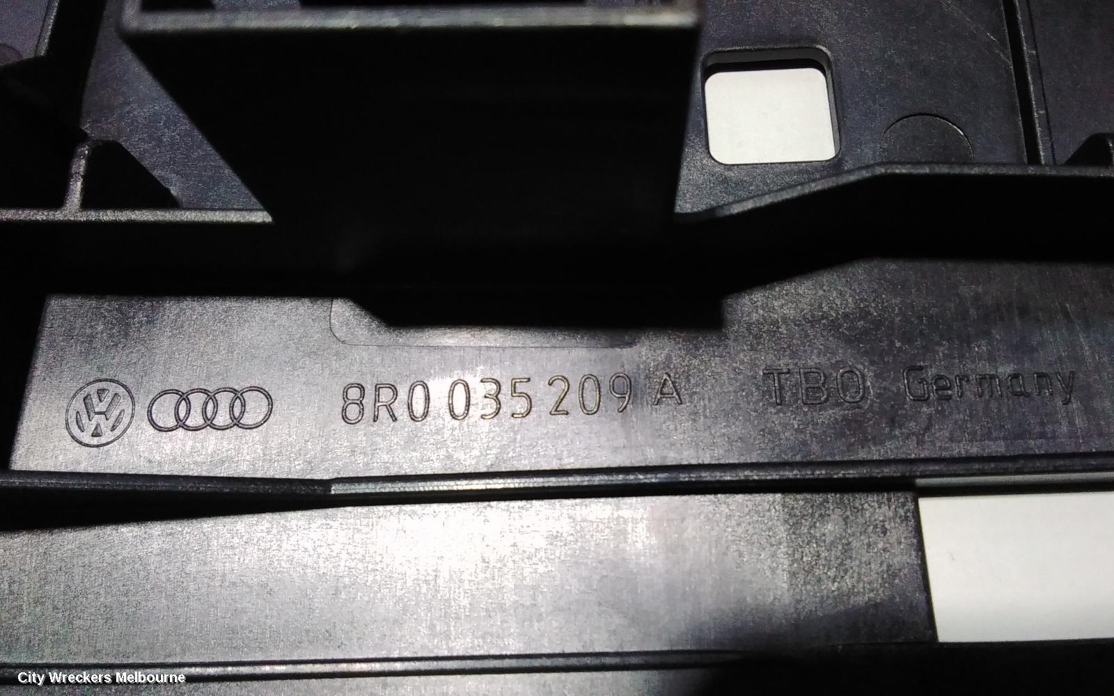 AUDI Q5 RADIO/CD/DVD/SAT/TV, MMI CONTROLS, 8R, P/N 8T0919609G, 03/2009 - 11/2012