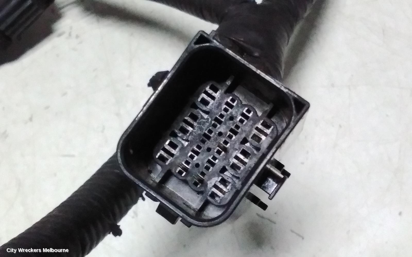 HYUNDAI I40, VF, 09/2011 - 12/2019, REAR BAR SENORS WITH WIRING LOOM: 128585
