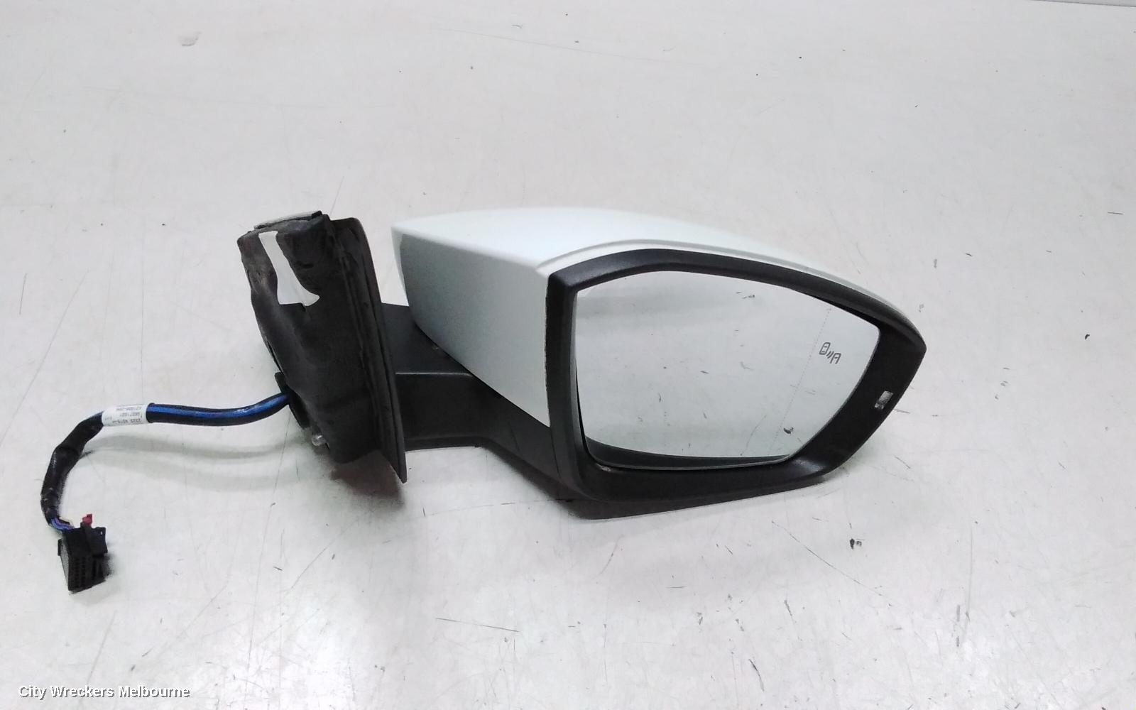 VOLKSWAGEN T-CROSS RIGHT DOOR MIRROR, C1, POWER FOLD TYPE, 01/2020 ONWARDS