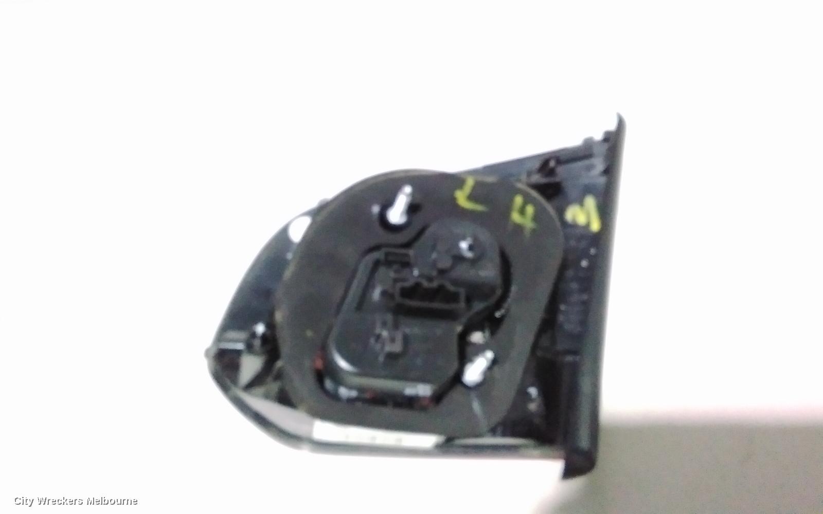 VOLKSWAGEN GOLF REAR GARNISH, TAILGATE LAMP (LH SIDE), GEN 6, 12/2008 - 03/2013