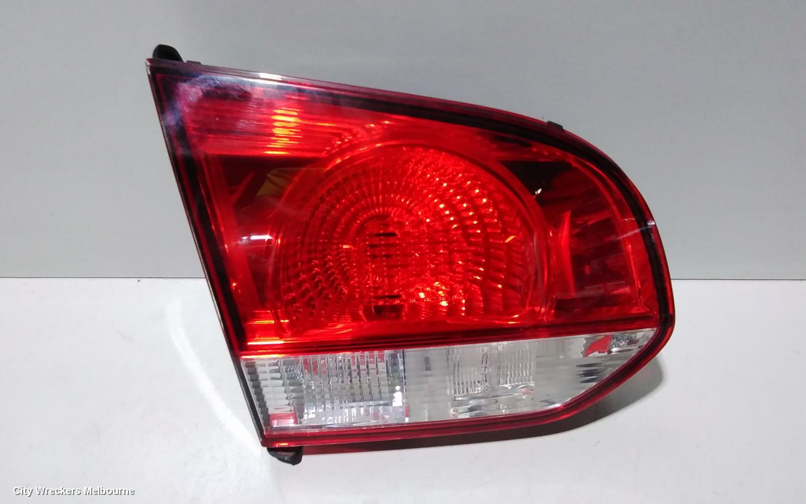 VOLKSWAGEN GOLF REAR GARNISH, TAILGATE LAMP (LH SIDE), GEN 6, 12/2008 - 03/2013