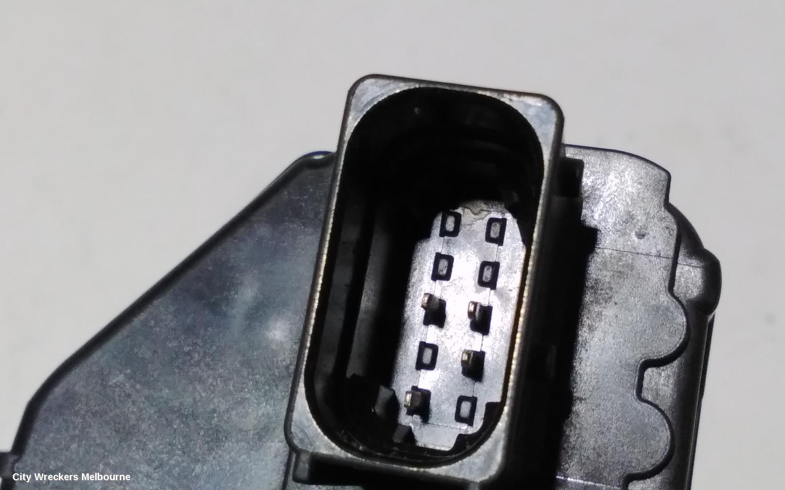 HOLDEN COMMODORE DOOR/BOOT/GATE LOCK, RIGHT REAR DOOR LOCK, VF, 05/2013 - 12/2017