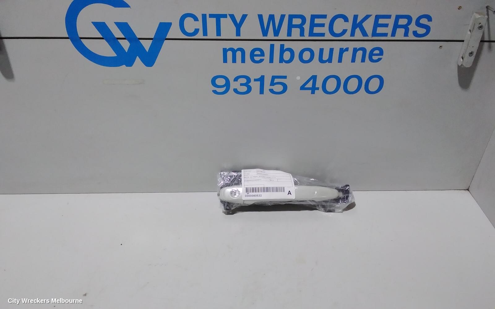 SUBARU OUTBACK DOOR HANDLE, OUTER, RH FRONT, 5TH GEN, 09/2009 - 11/2014