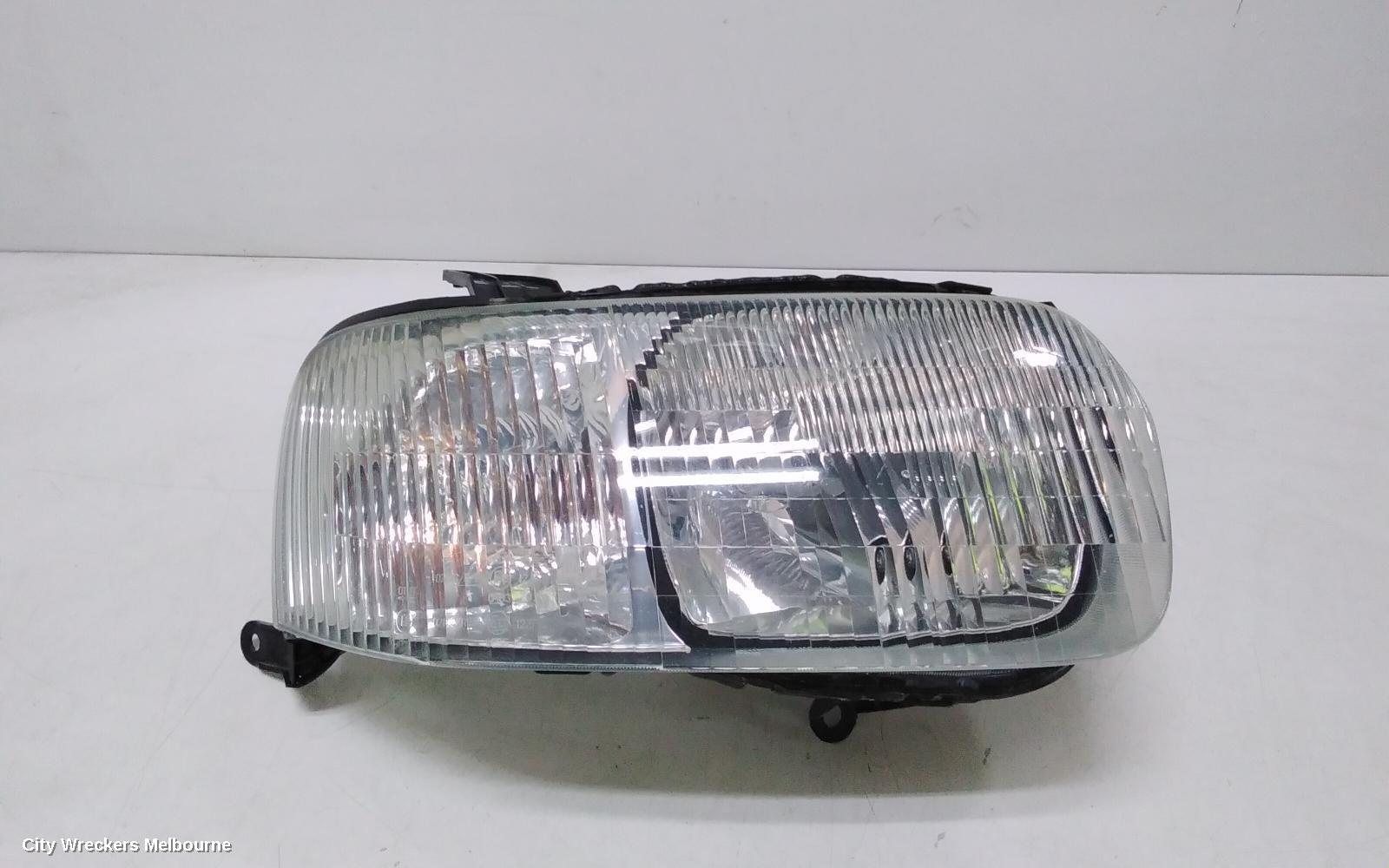 FORD ESCAPE RIGHT HEADLAMP, BA, 02/2001 - 03/2003