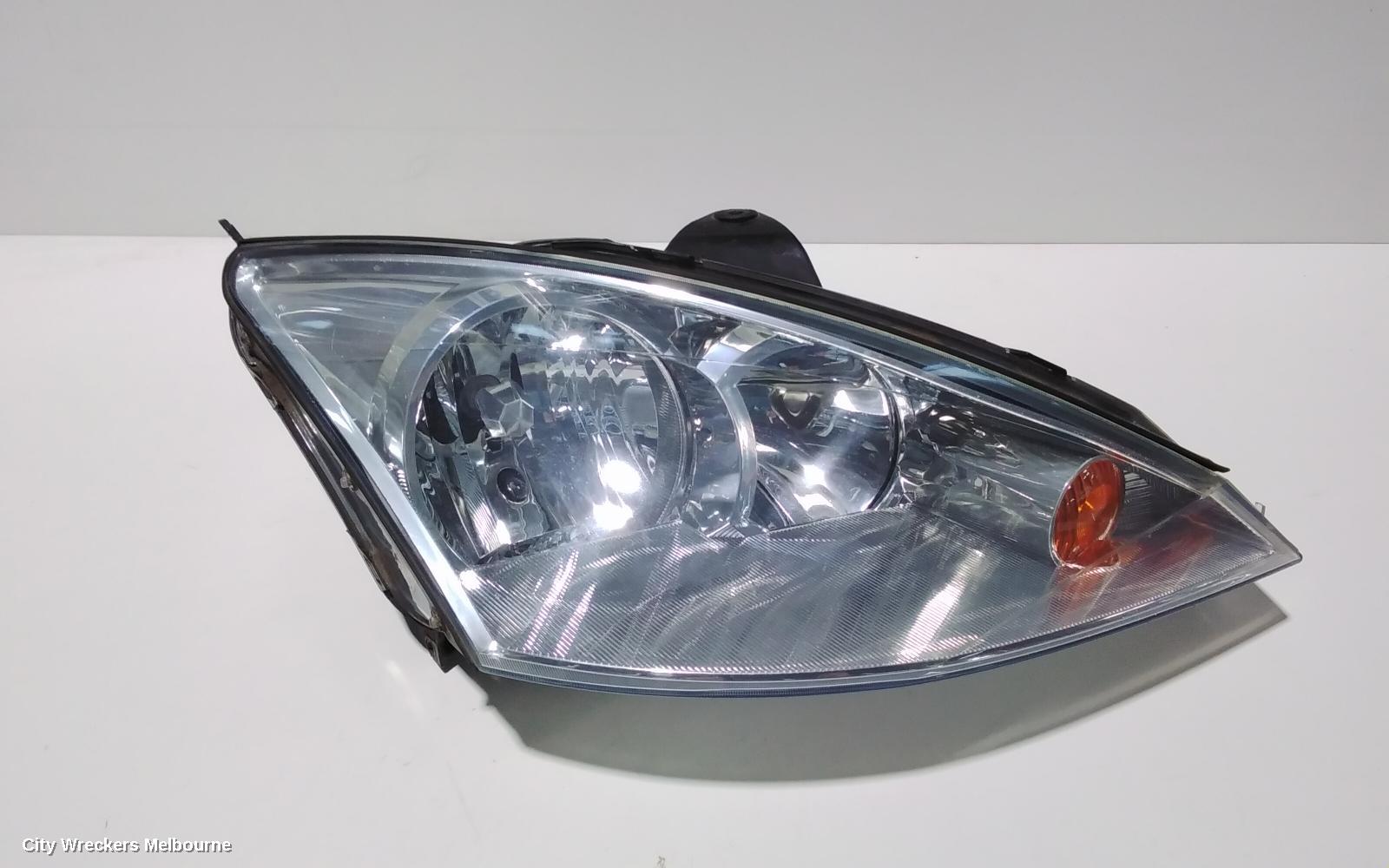 FORD FOCUS RIGHT HEADLAMP, LR, ST170, 01/2001 - 06/2005