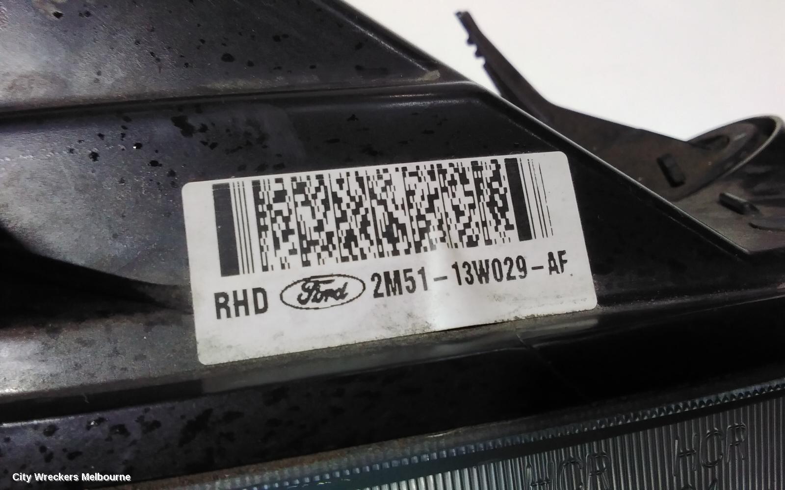 FORD FOCUS RIGHT HEADLAMP, LR, ST170, 01/2001 - 06/2005