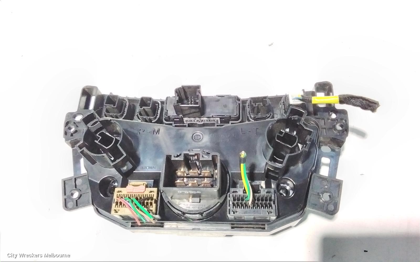 HOLDEN TRAX HEATER/AC CONTROLS, TJ SERIES, STANDARD TYPE, NON SEAT WARMER, 08/2013 - 12/2020