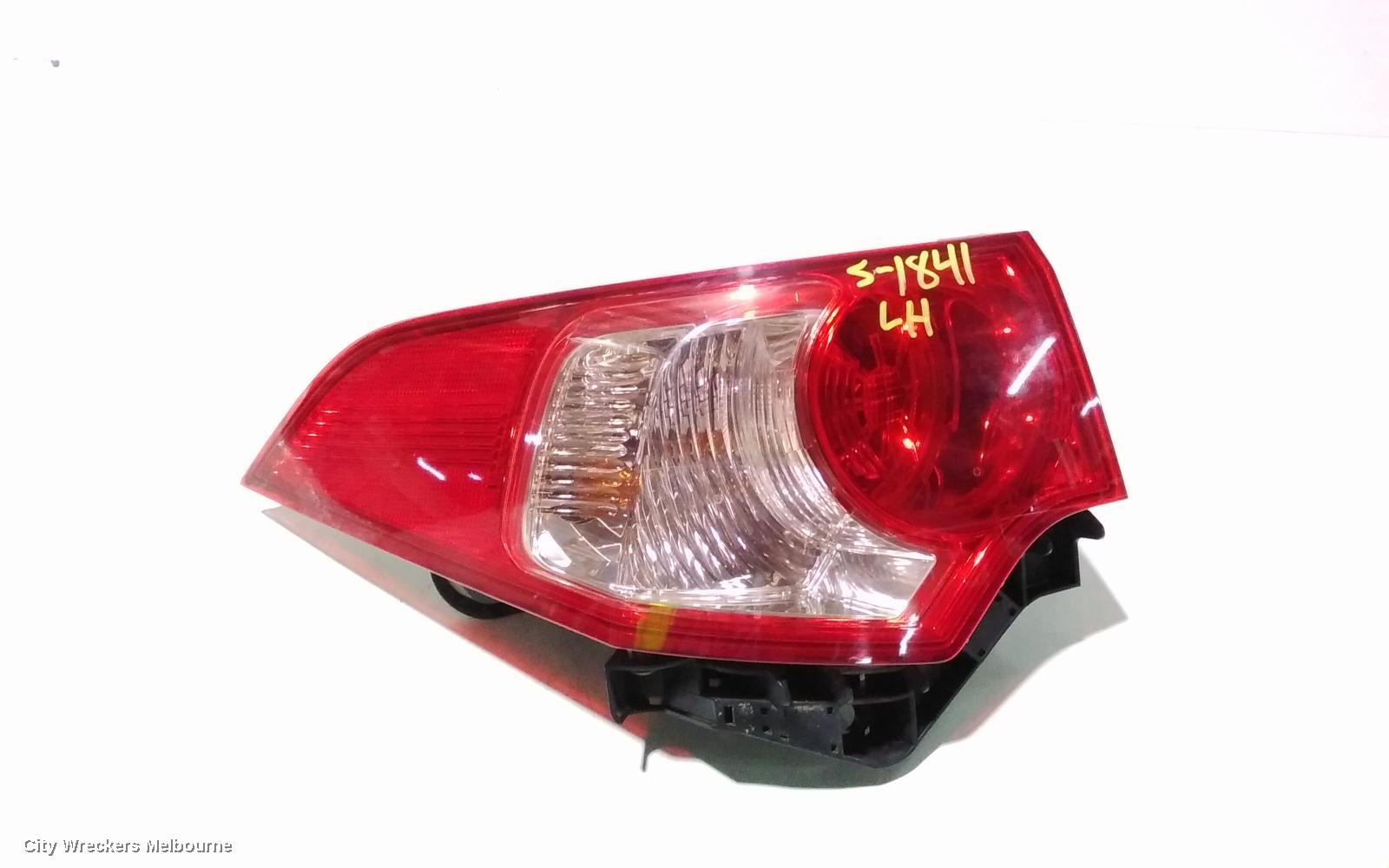 HONDA ACCORD LEFT TAILLIGHT, 8TH GEN, EURO (VIN JHMCU), SEDAN, 07/2011 - 12/2015