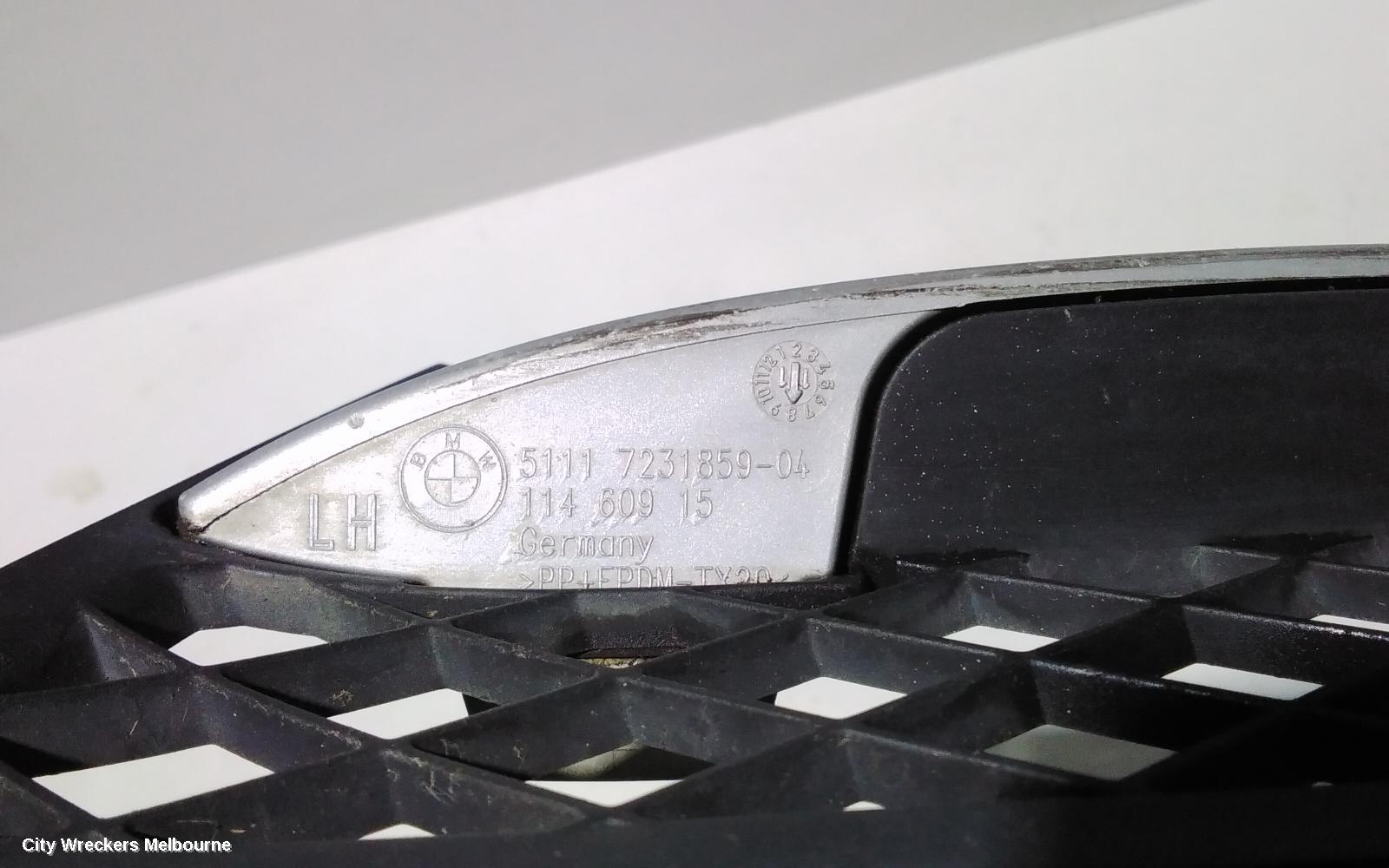 BMW 5 SERIES GRILLE, BUMPER GRILLE (CENTRE), 3-PIECE TYPE, NON DRIVE ASSIST TYPE, F10/F11, SEDAN/WAGON, 05/2010 - 01/2017