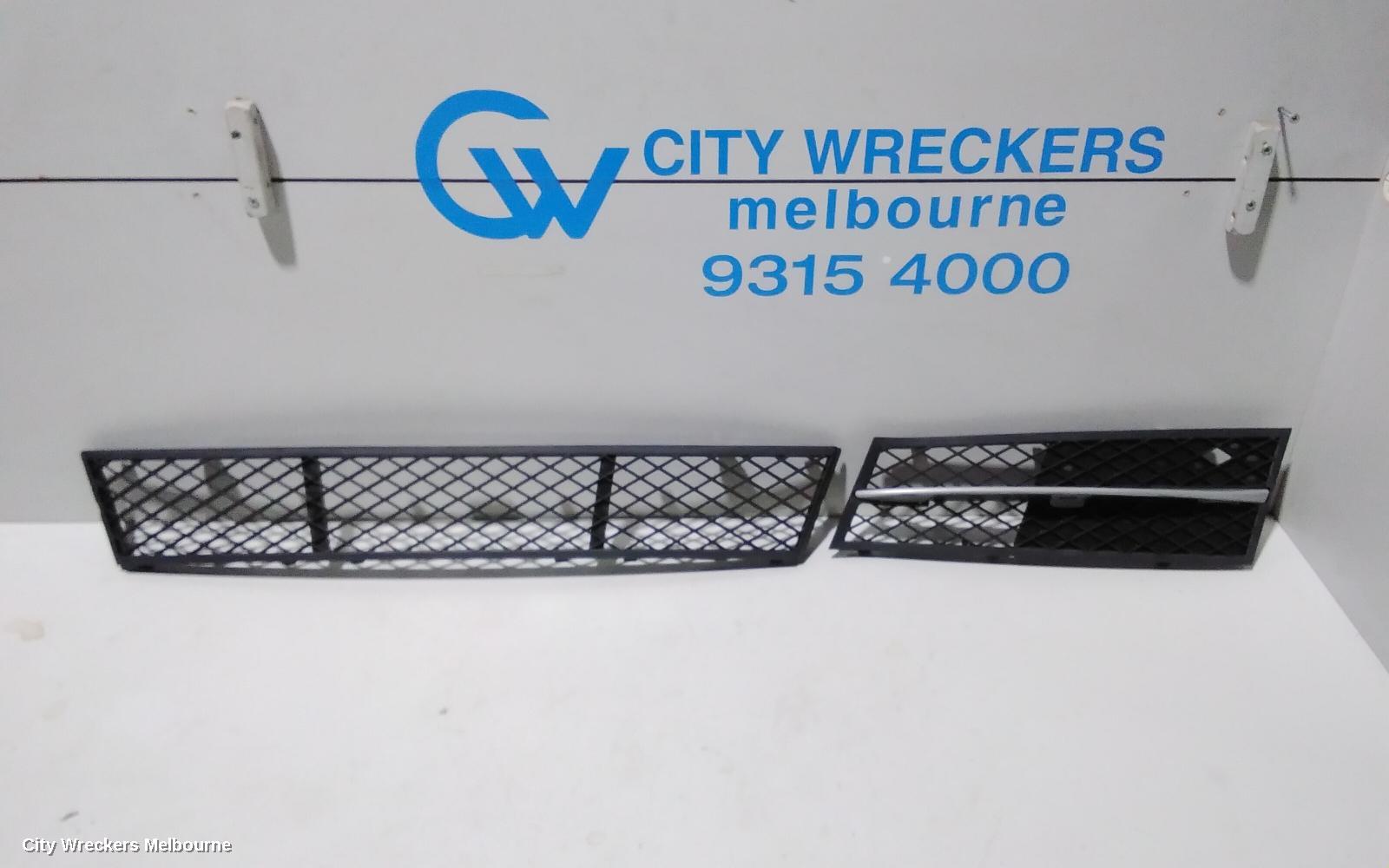 BMW 5 SERIES GRILLE, BUMPER GRILLE (CENTRE), 3-PIECE TYPE, NON DRIVE ASSIST TYPE, F10/F11, SEDAN/WAGON, 05/2010 - 01/2017