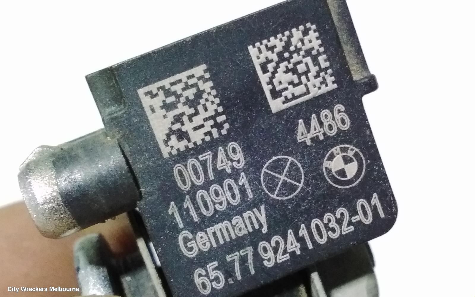 BMW 5 SERIES, MISC, F10/2011, 05/2010 - 01/2017, ALL 4 PARKING SENSOR FOR THER FRONT BUMBER BAR AND CRUSH SENSOR  , ( THE SENSOER HOLDER INCLUD )  CHECK PHOTO : 80574