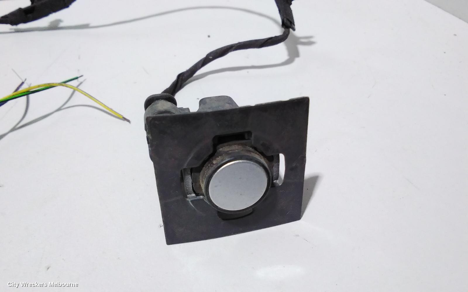 BMW 5 SERIES, MISC, F10/2011, 05/2010 - 01/2017, ALL 4 PARKING SENSOR FOR THER FRONT BUMBER BAR AND CRUSH SENSOR  , ( THE SENSOER HOLDER INCLUD )  CHECK PHOTO : 80574