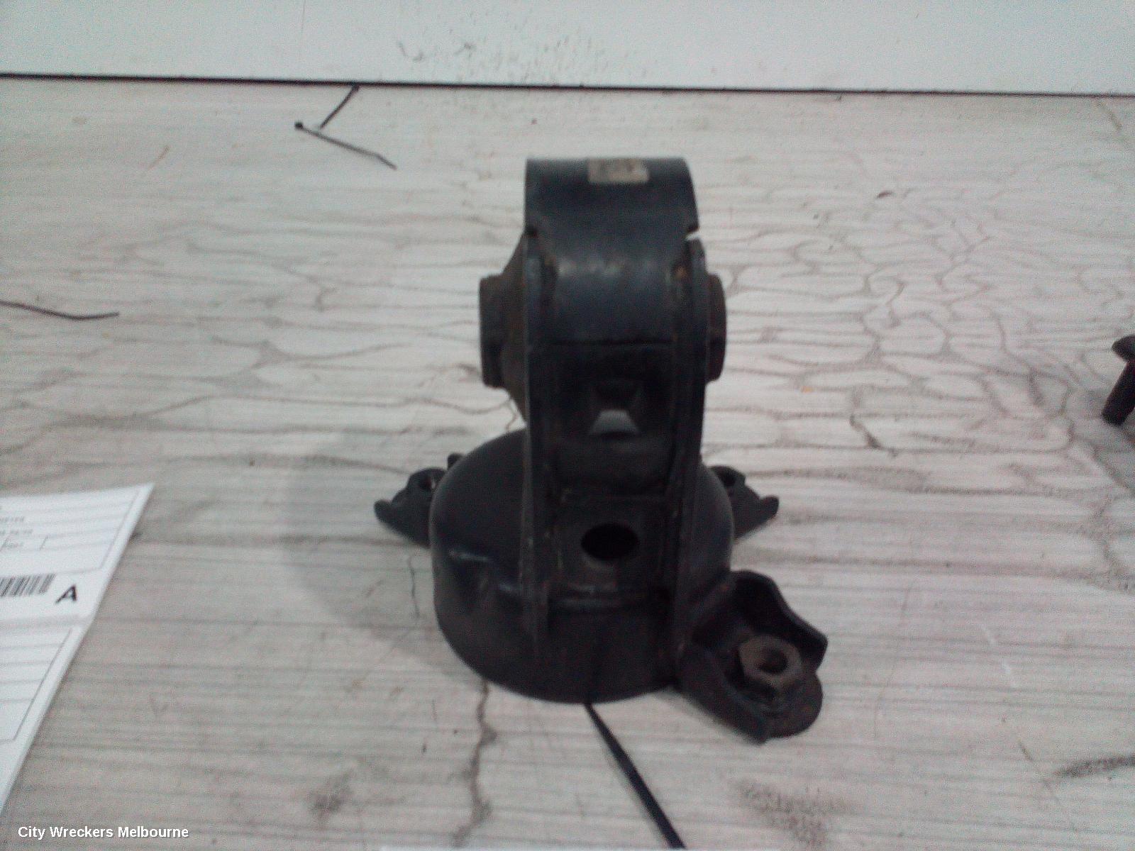 TOYOTA TARAGO MOUNT, XR50, 03/2006 - 06/2020