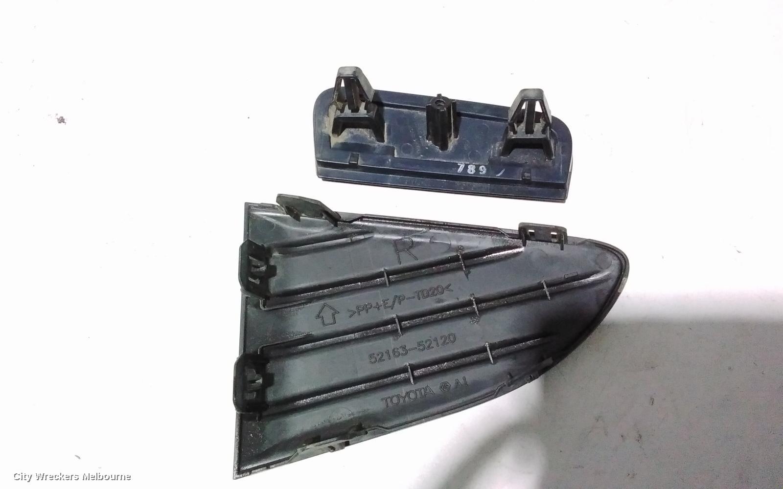 TOYOTA YARIS REAR GARNISH, TAILGATE LAMP (RH SIDE), NCP13#, 01/2017 - 12/2019
