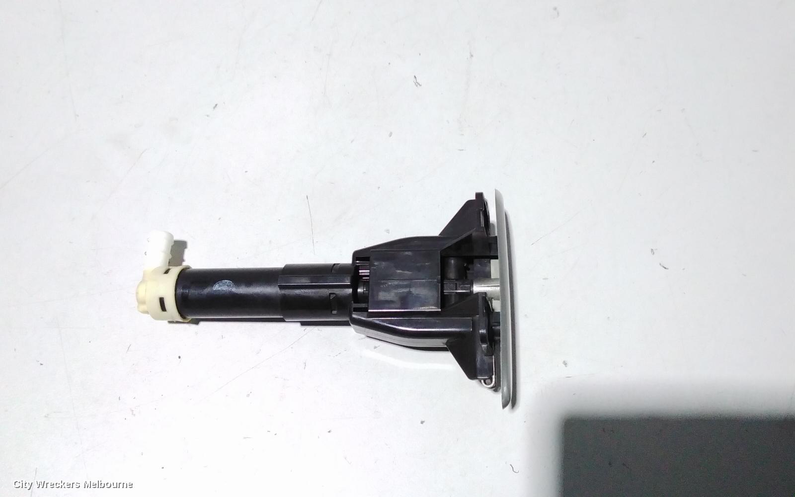 HONDA ACCORD WASHER JET, 8TH GENERATION 02/2008 - 04/2013