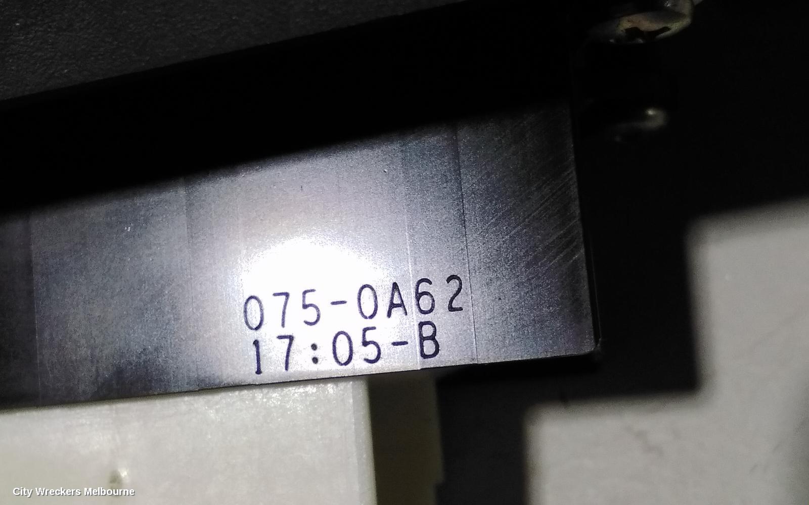 TOYOTA COROLLA PWR DR WIND SWITCH, RH FRONT (MASTER SWITCH), ZRE182R, HATCH, STANDARD, 03/2015 - 06/2018