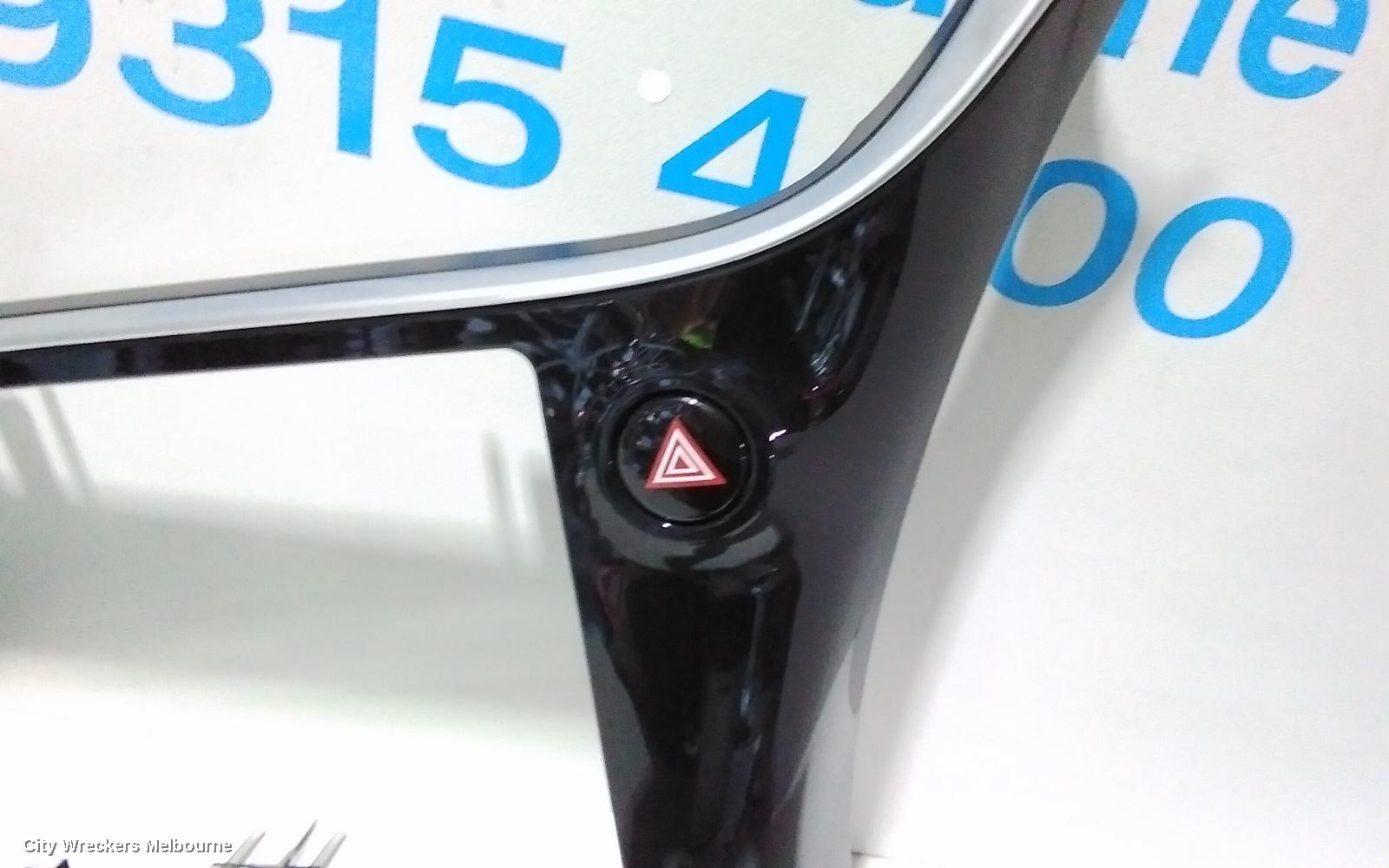 TOYOTA COROLLA RADIO/CD/DVD/SAT/TV, 6.1IN TOUCHSCREEN (P/N ON FACE 100523), ZRE182R, HATCH, 03/2015 - 06/2018