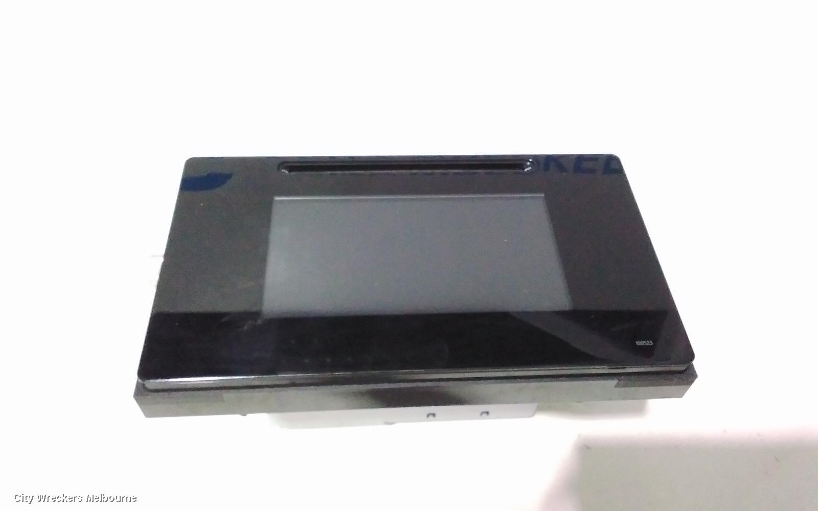 TOYOTA COROLLA RADIO/CD/DVD/SAT/TV, 6.1IN TOUCHSCREEN (P/N ON FACE 100523), ZRE182R, HATCH, 03/2015 - 06/2018