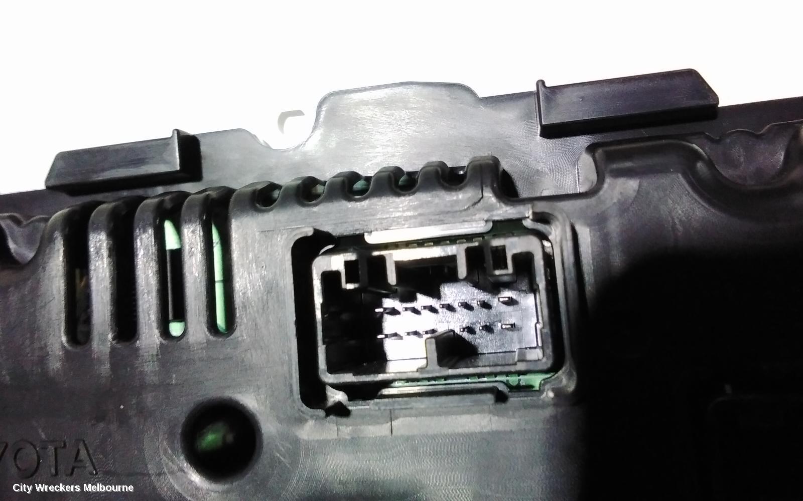 TOYOTA COROLLA INSTRUMENT CLUSTER, 1.8, 2ZR-FE, AUTO T/M, ASCENT/ASCENT SPORT, ZRE182R, HATCH, 06/2015 - 06/2018