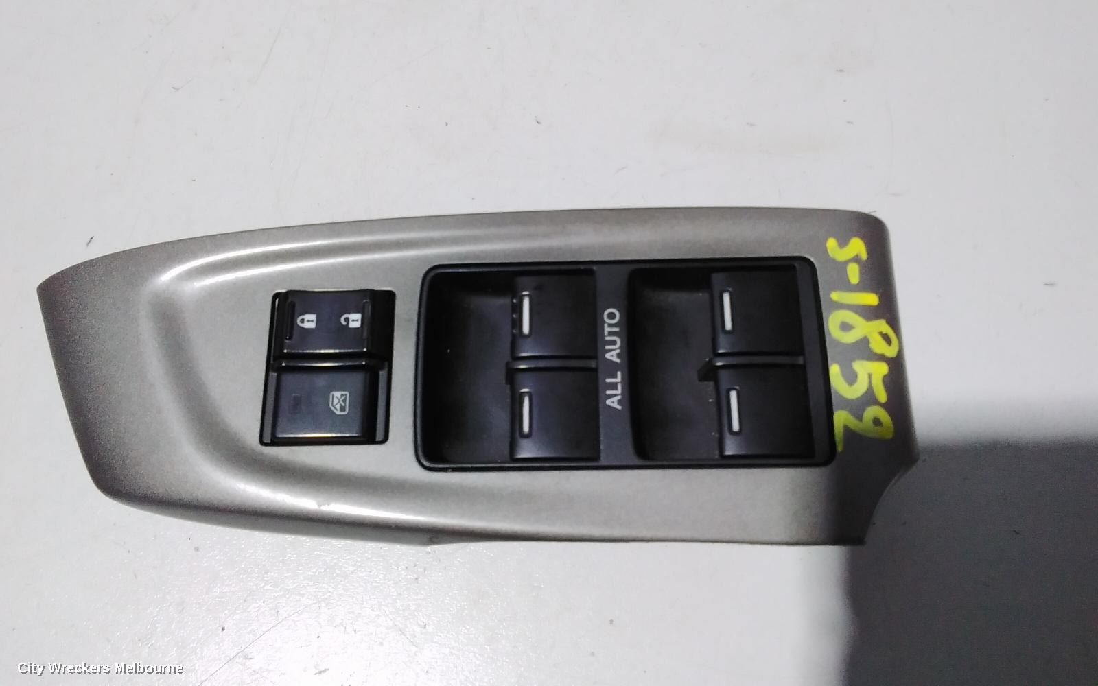 HONDA ACCORD PWR DR WIND SWITCH, RH FRONT (MASTER SWITCH), 8TH GEN, EURO (VIN JHMCU), BASE, 01/2010 - 06/2011