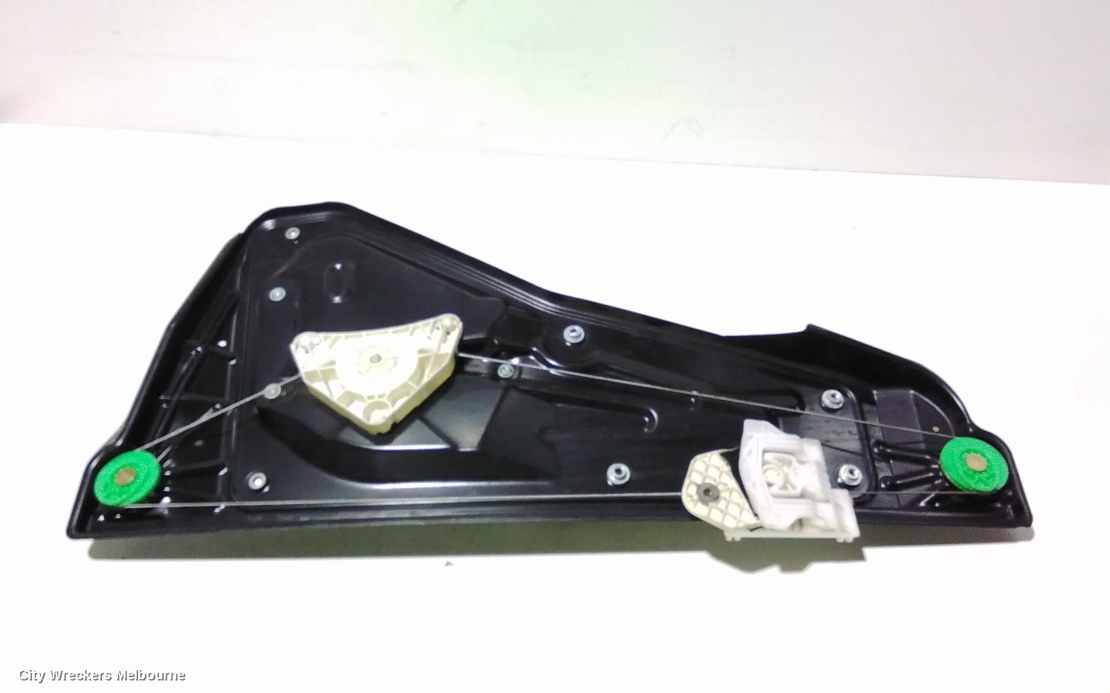 LAND ROVER RANGEROVER SPORT LEFT REAR WND REG/MOTOR, L320, 08/2005 - 12/2013