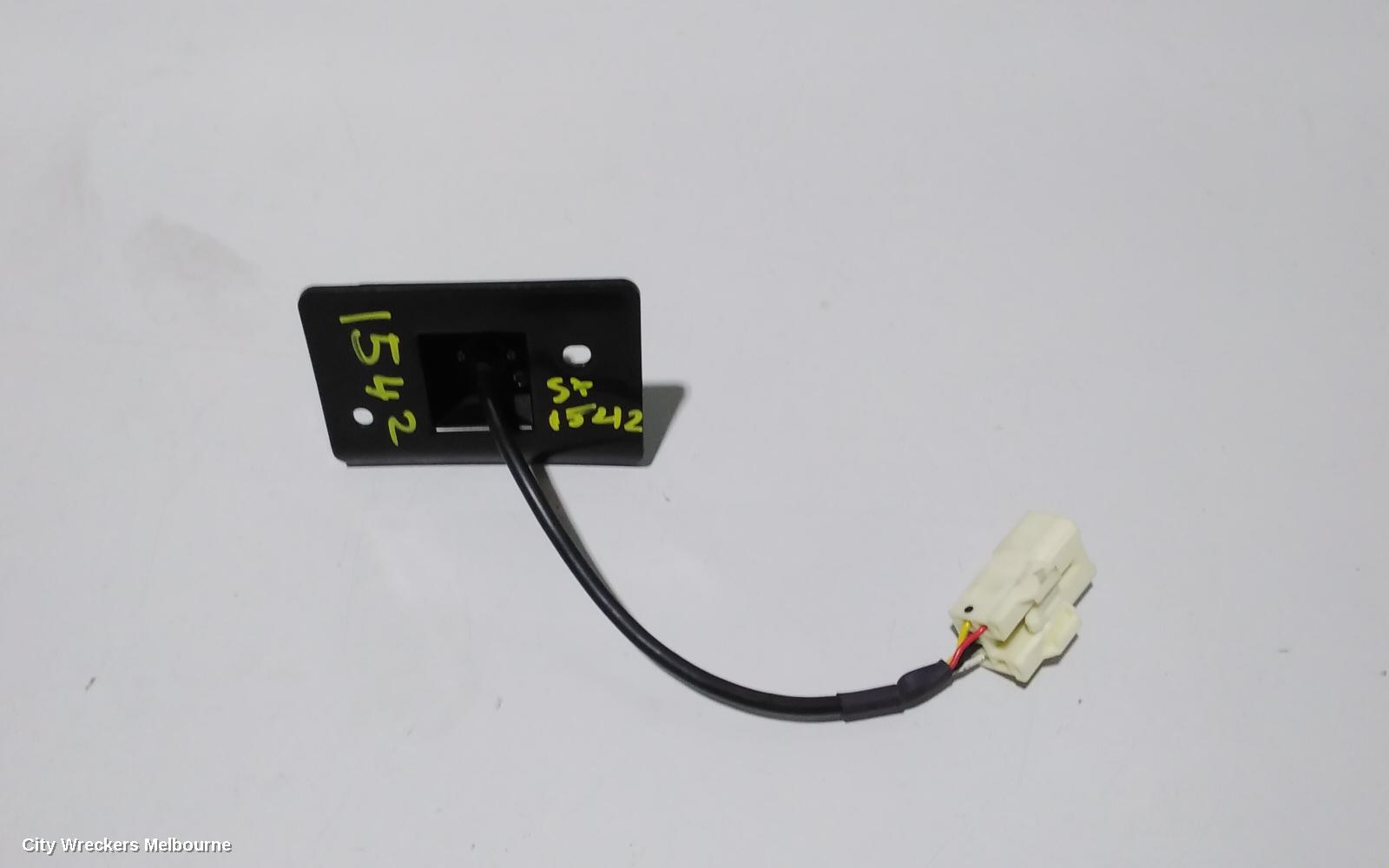 MITSUBISHI OUTLANDER REVERSE CAMERA, REVERSE CAMERA, ZK, 04/2015 ONWARDS