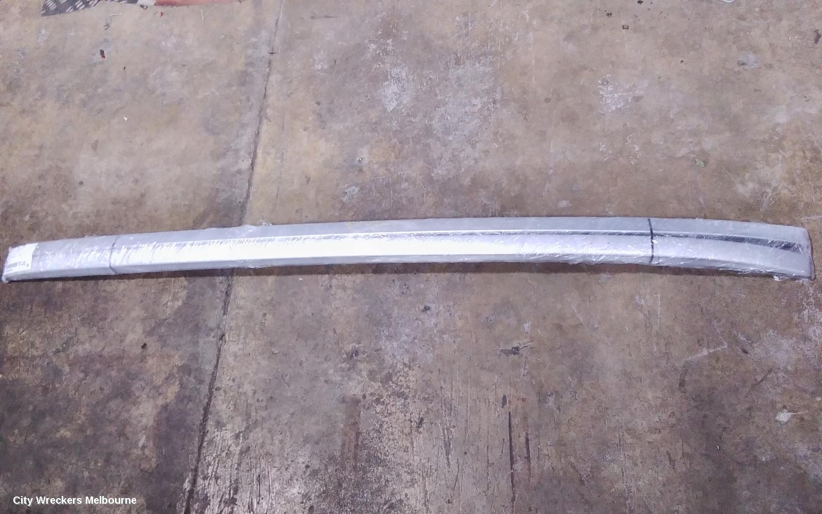 HYUNDAI TUCSON ROOF RAIL