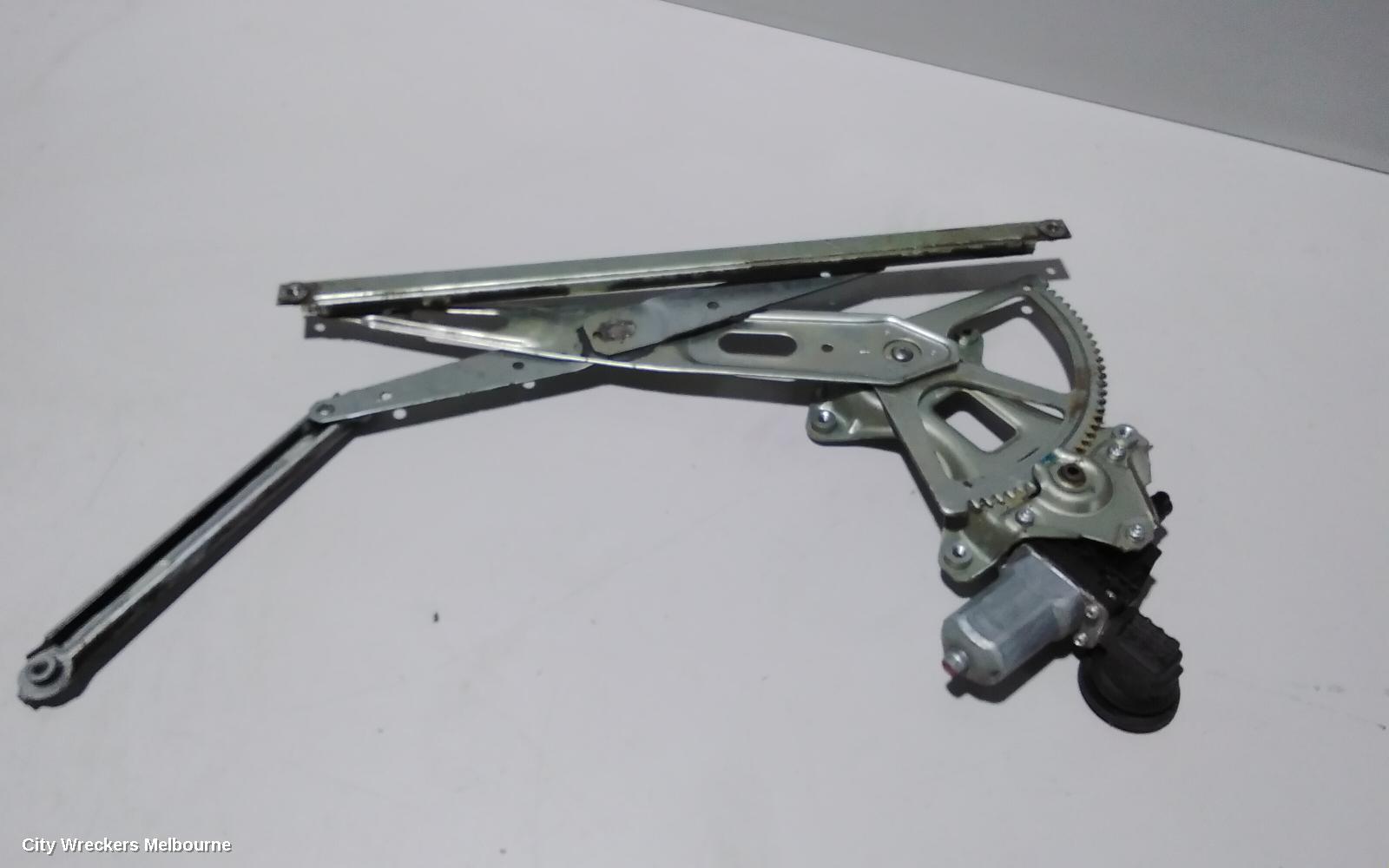 TOYOTA YARIS LEFT FRONT WINDOW REG/MOTOR, NCP9#, SEDAN, 03/2006 - 06/2016