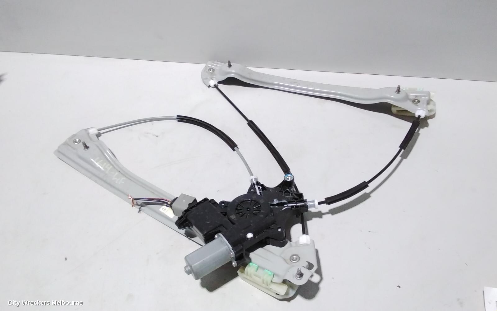 HOLDEN COMMODORE LEFT FRONT WINDOW REG/MOTOR, ZB, 10/2017 - 12/2020