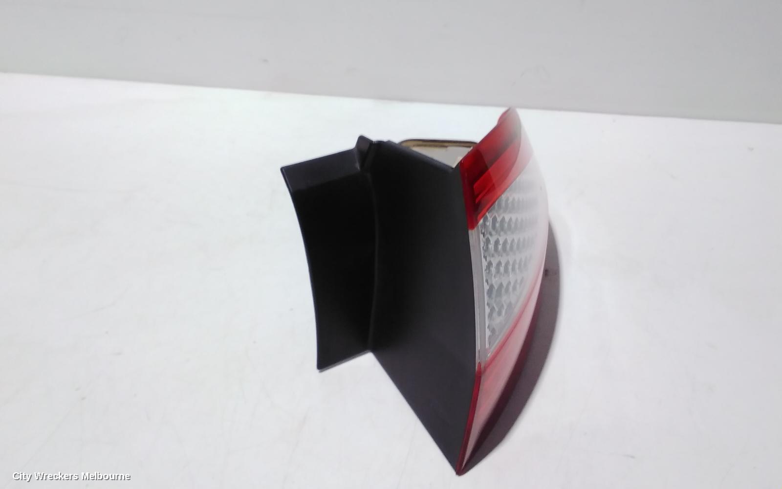 FORD MONDEO RIGHT TAILLIGHT, MA, HATCH, 10/2007 - 07/2009