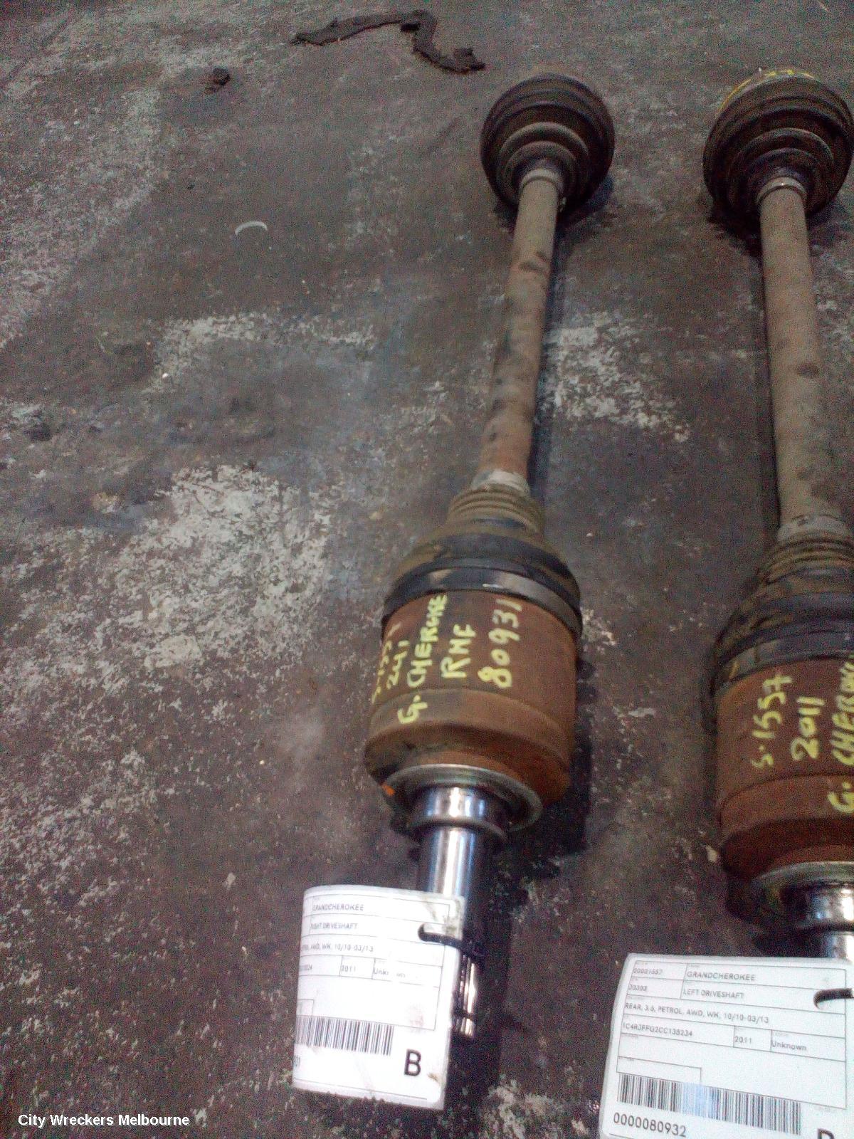 JEEP GRANDCHEROKEE RIGHT DRIVESHAFT, REAR, 3.6, PETROL, AWD, WK, 10/2010 - 03/2013