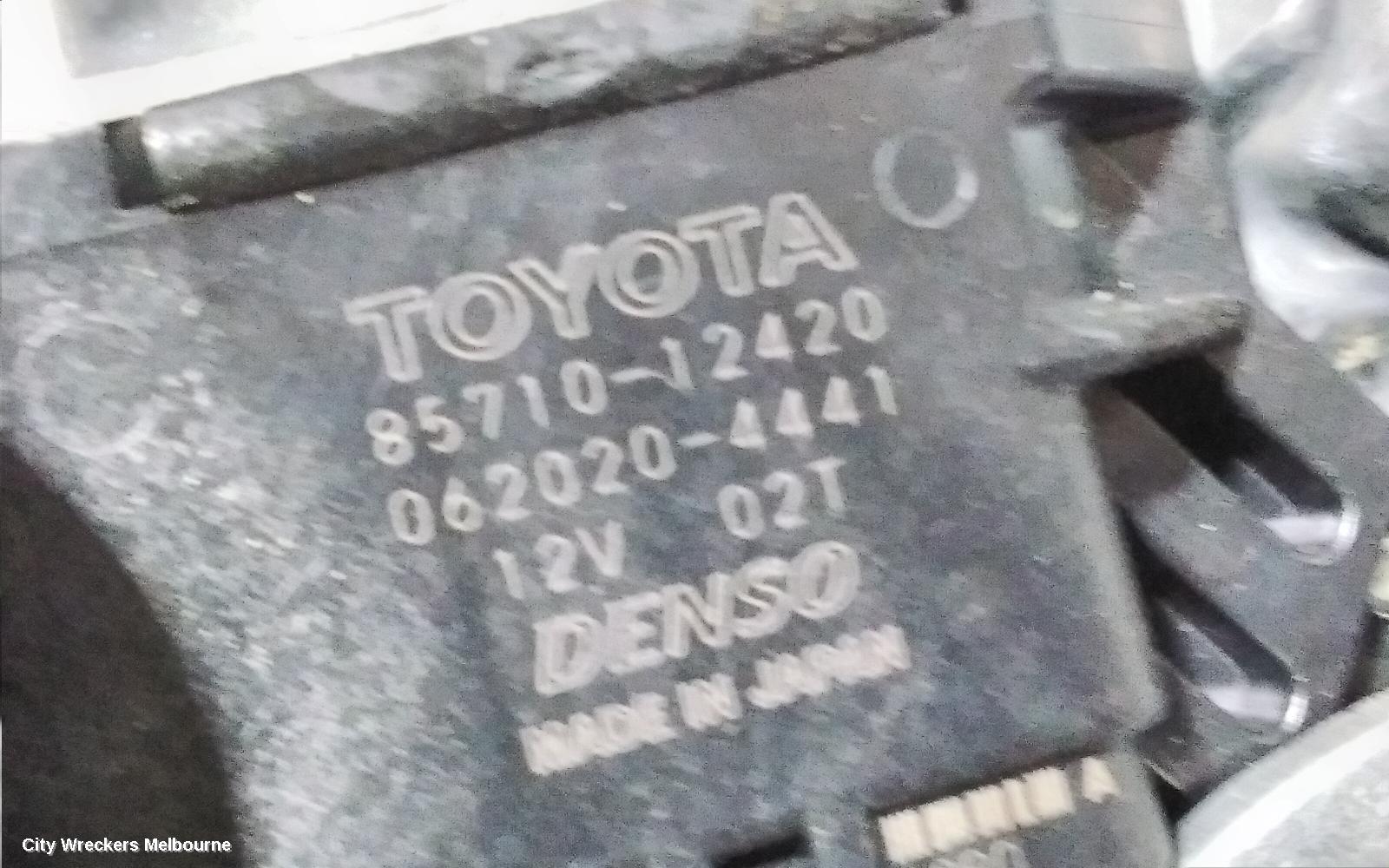 TOYOTA COROLLA RIGHT FRONT WINDOW REG/MOTOR, ZRE182R, HATCH, 01/2014 - 06/2018