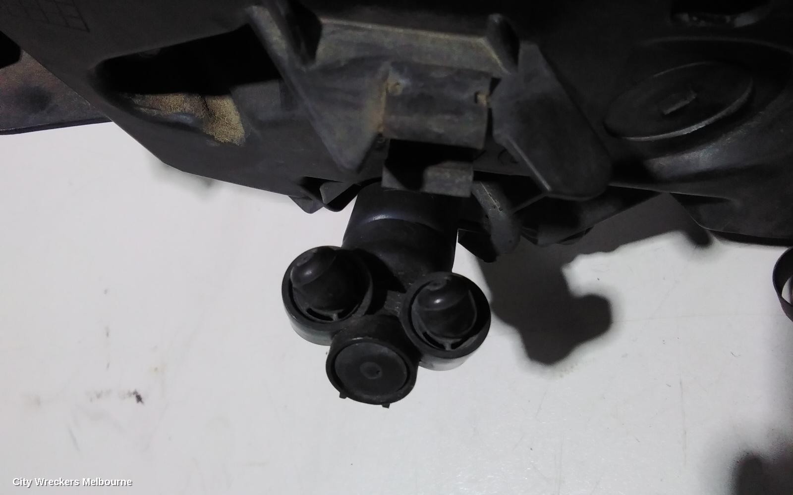 AUDI Q5, 8R, 12/2008 - 01/2017, HEADLIGHT BRACKET RHS: 80784